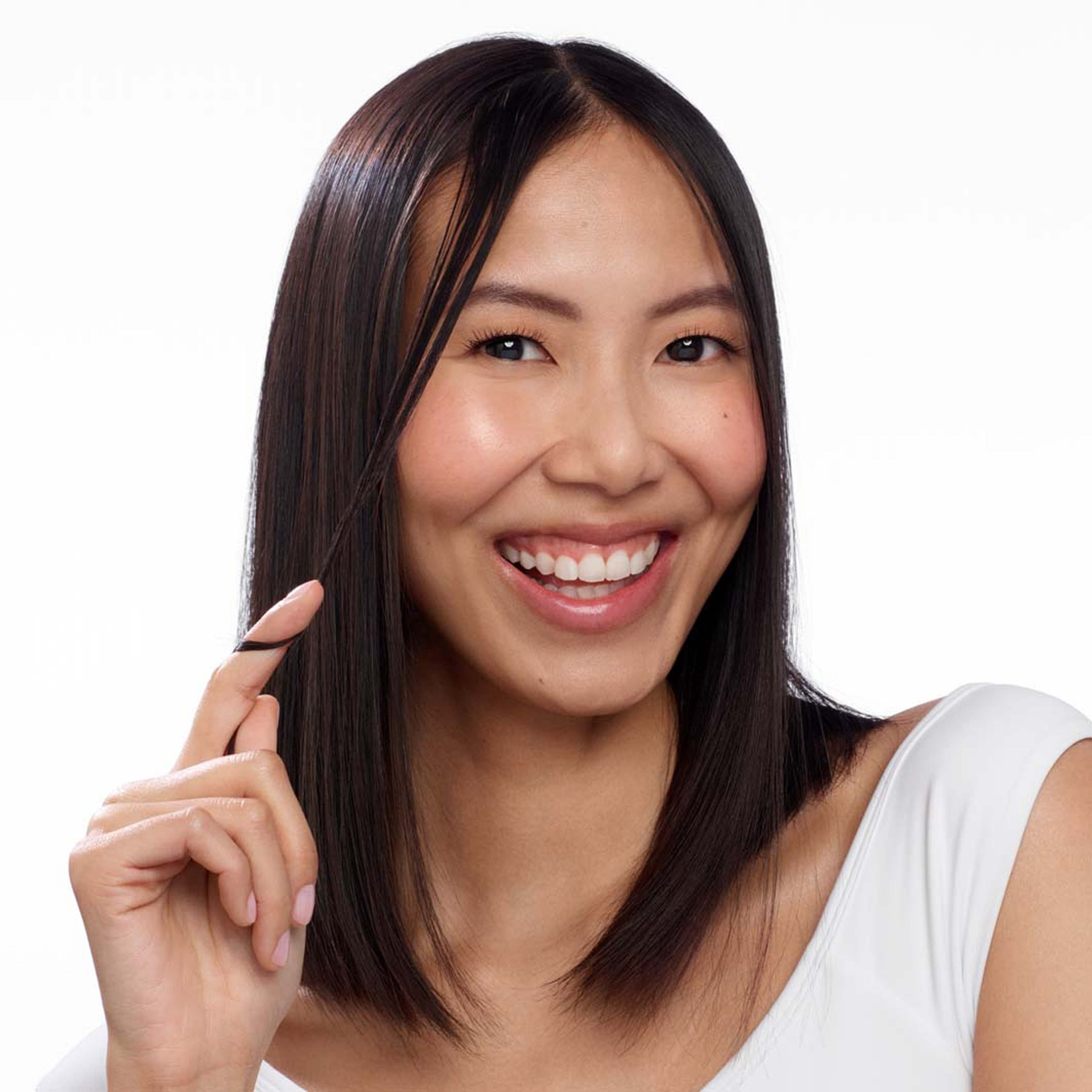 Age Defense Shampoo, från Nioxin. Klicka för att öppna bilden i stort format