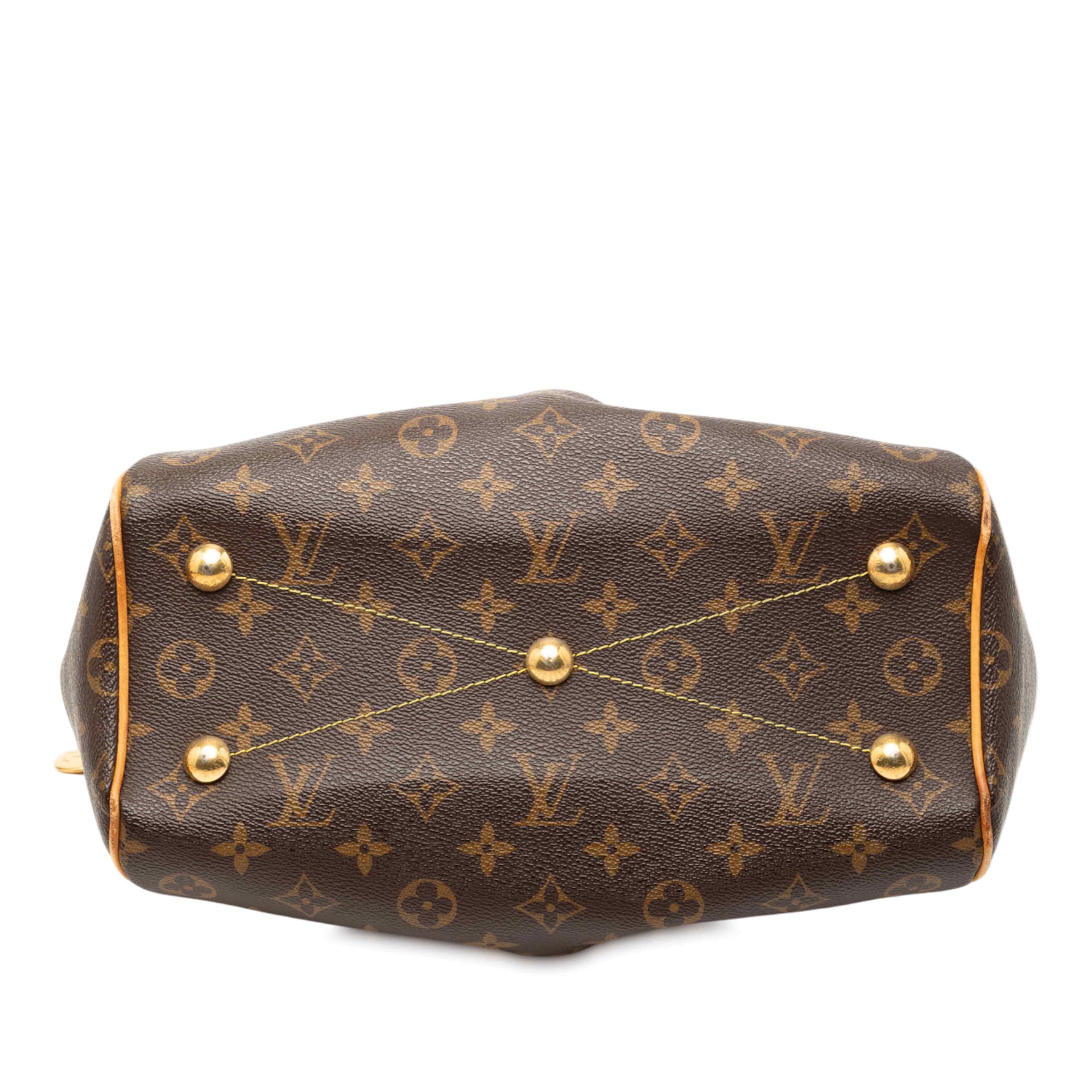 Louis Vuitton Monogram Tivoli Pm, från Luxclusif, i färgen brown. Klicka för att öppna bilden i stort format