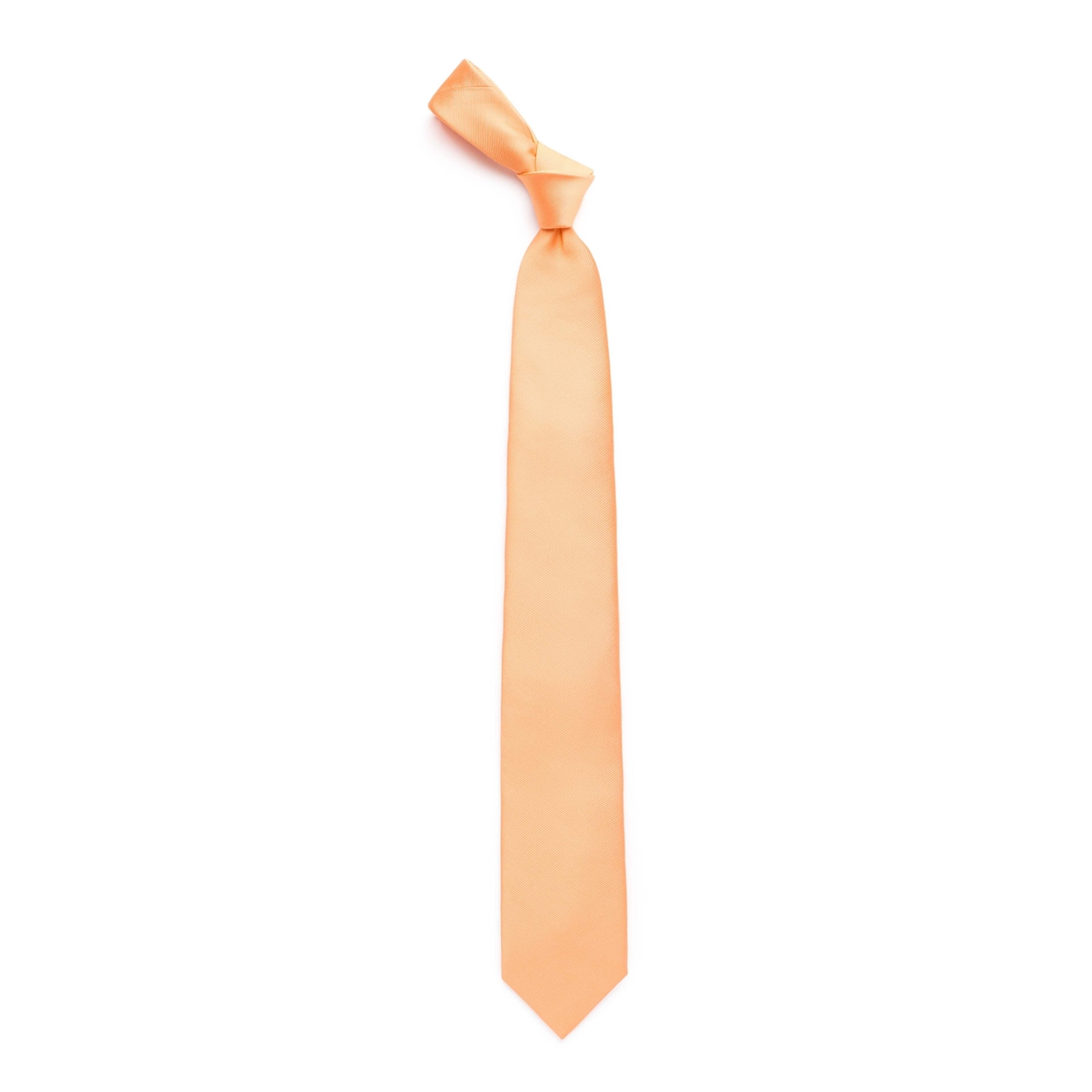 Tie Plain