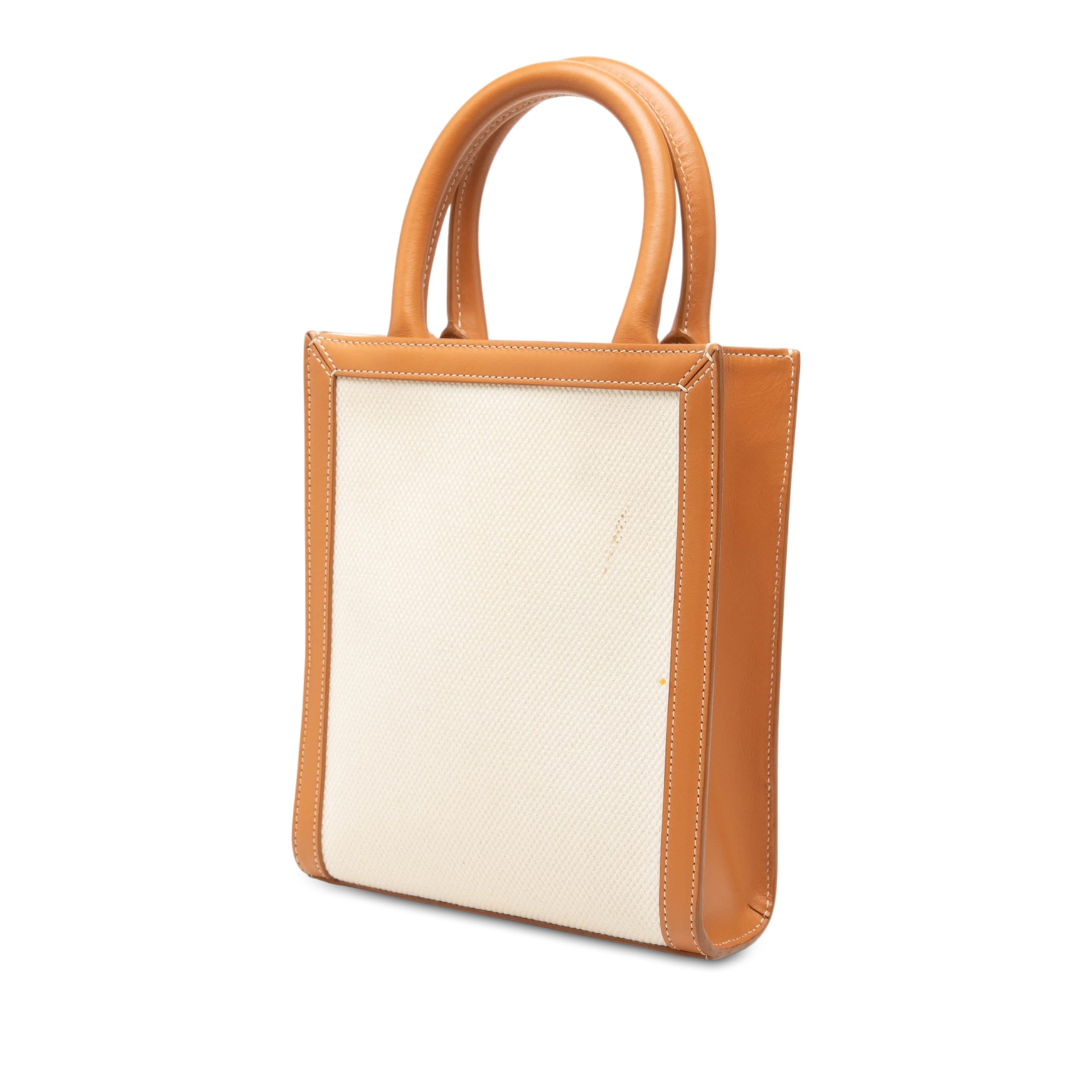 Celine Mini Canvas Vertical Cabas Tote, från Luxclusif, i färgen brun. Klicka för att öppna bilden i stort format