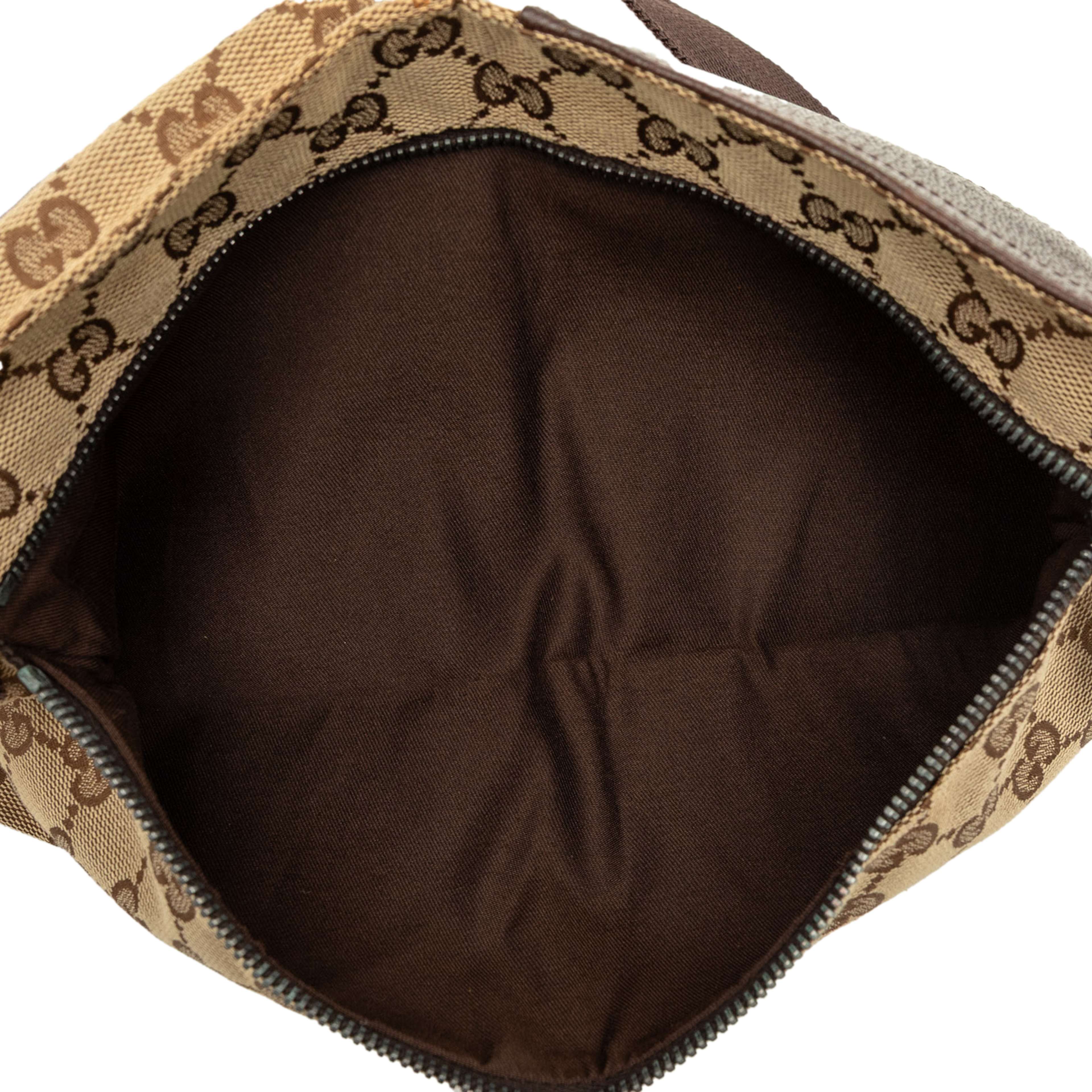 Gucci Gg Canvas Double Pocket Belt Bag, från Luxclusif, i färgen beige. Klicka för att öppna bilden i stort format