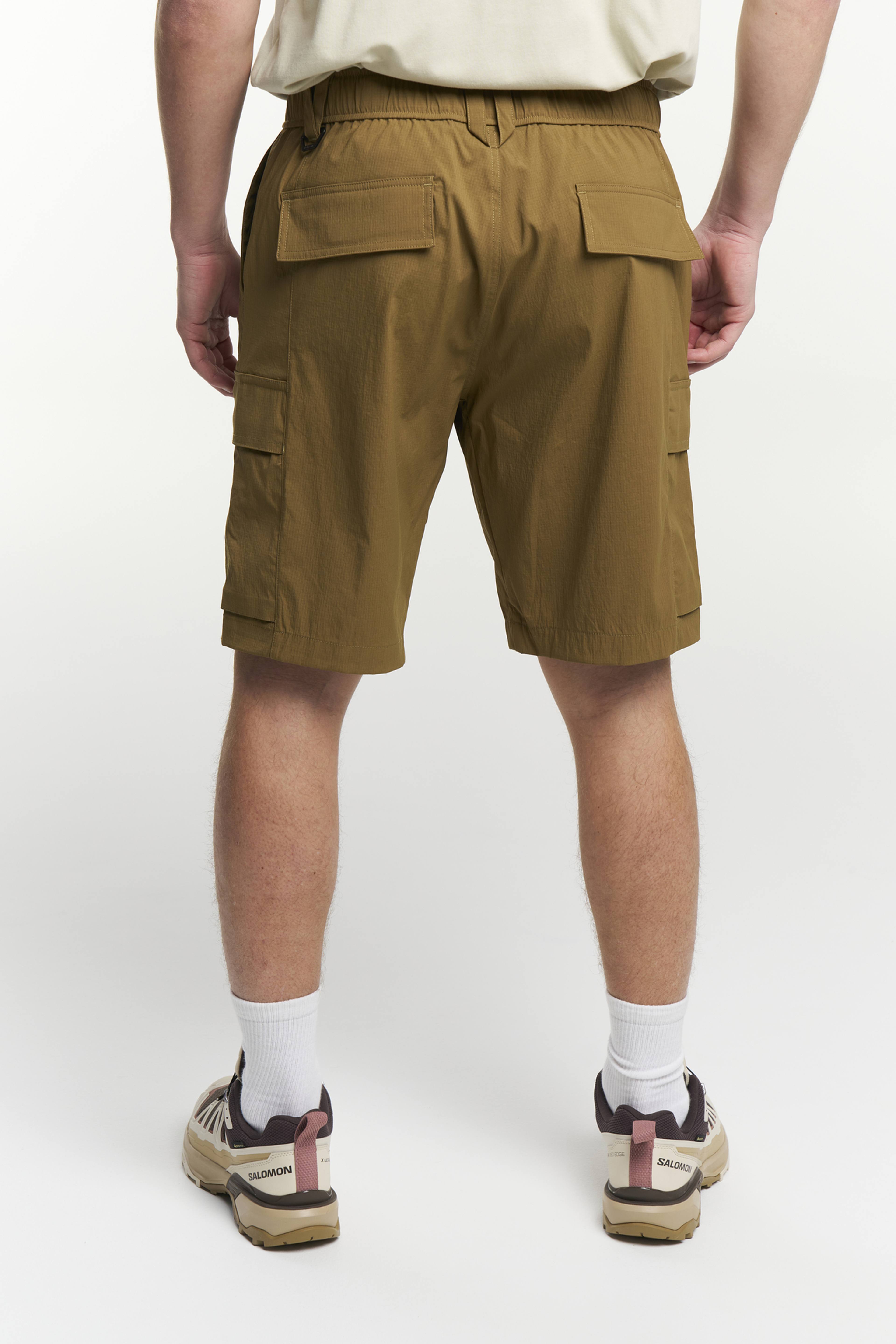Camper Cargo Shorts Men, från Tenson, i färgen brun. Klicka för att öppna bilden i stort format