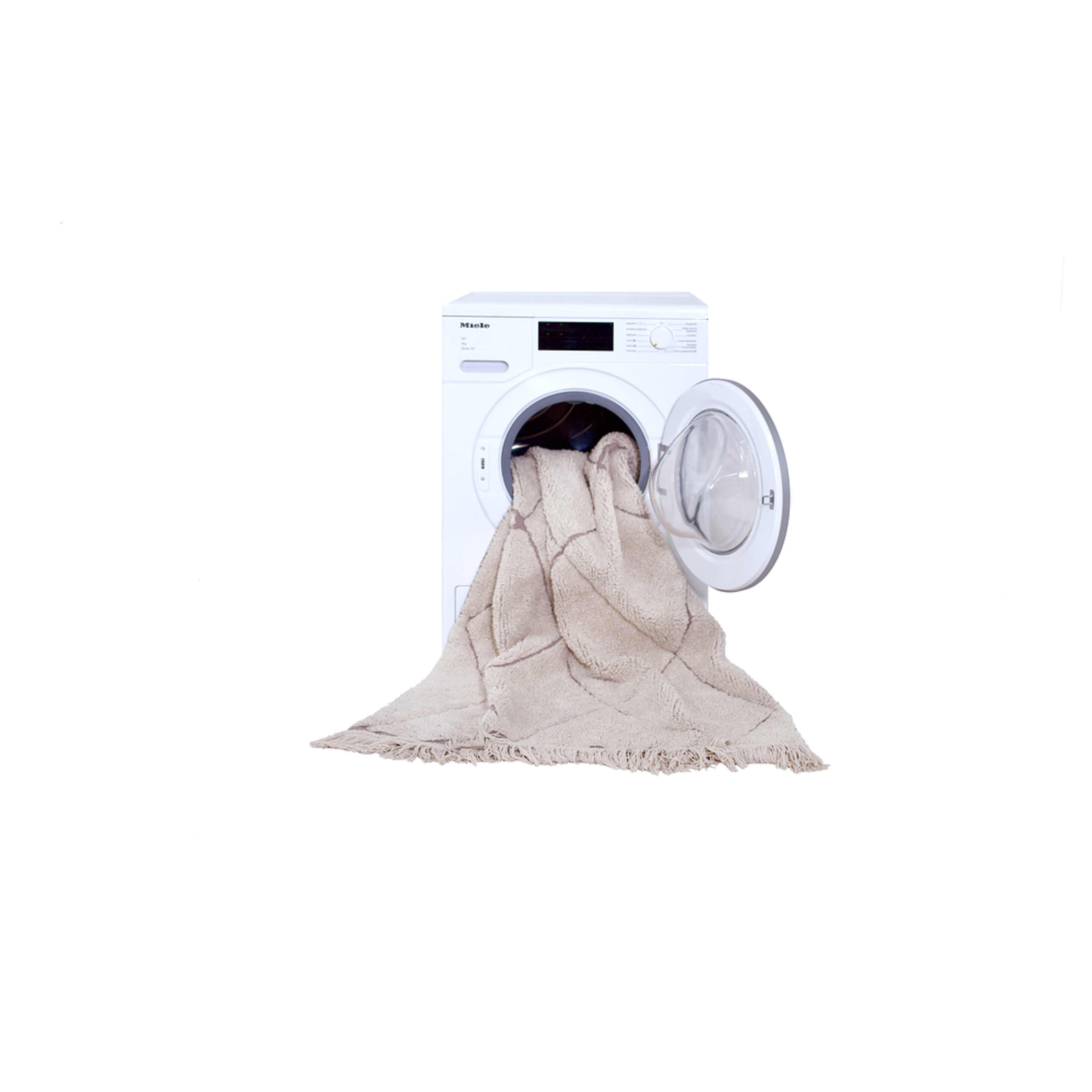 Tvättbar Matta Bereber, från LORENA CANALS, i färgen natural, rugcycled yarn. Klicka för att öppna bilden i stort format
