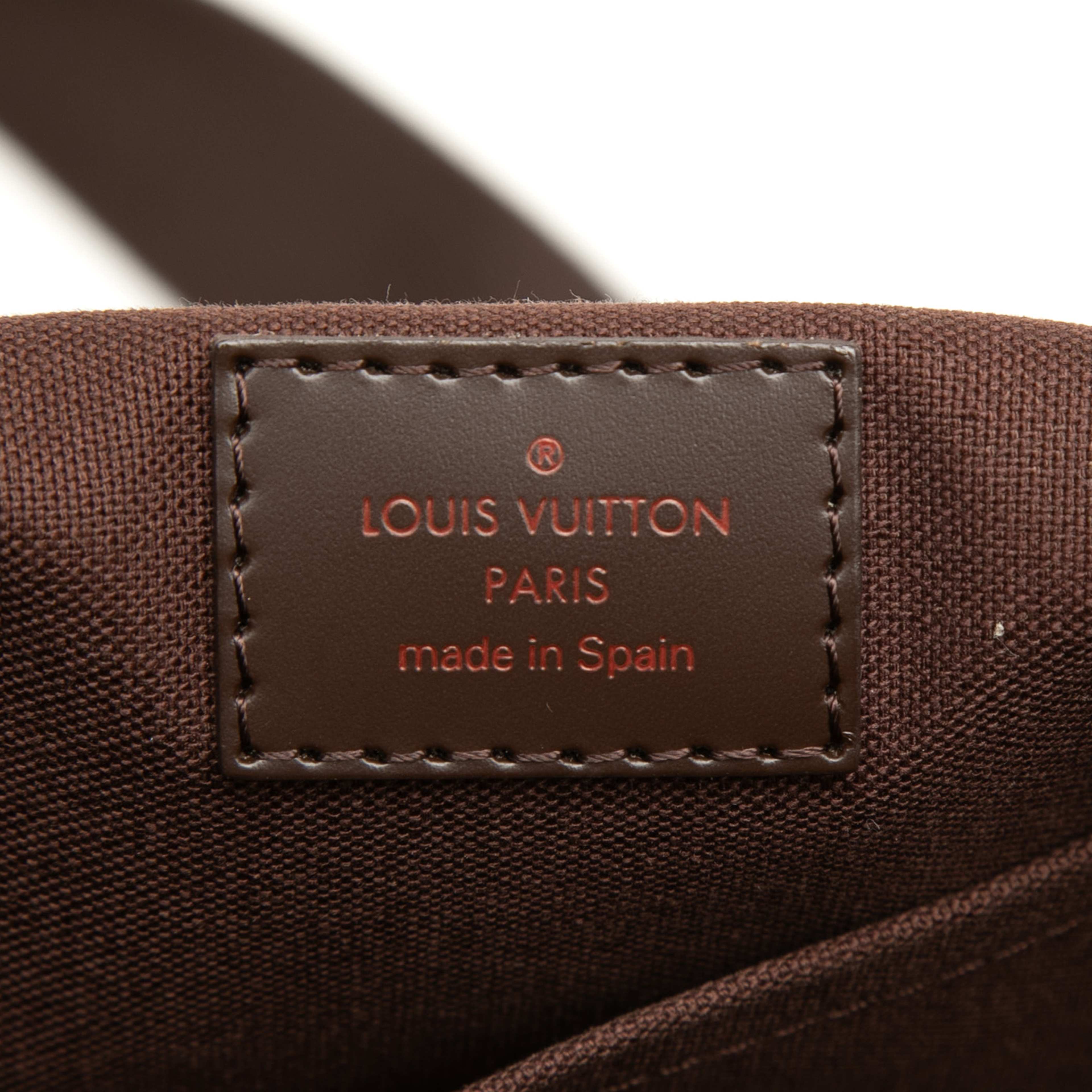 Louis Vuitton Damier Ebene Brooklyn Gm, från Luxclusif, i färgen brown. Klicka för att öppna bilden i stort format
