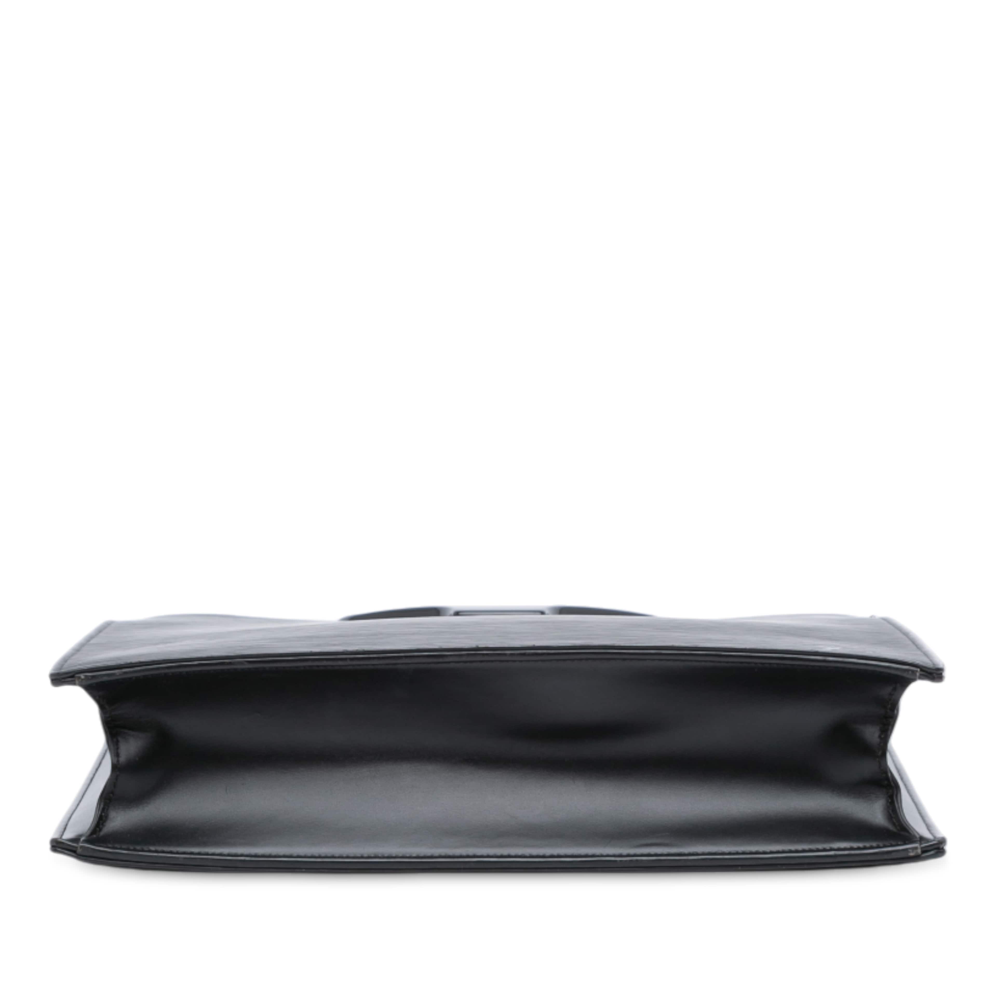 Louis Vuitton Epi Ombre, från Luxclusif, i färgen black. Klicka för att öppna bilden i stort format