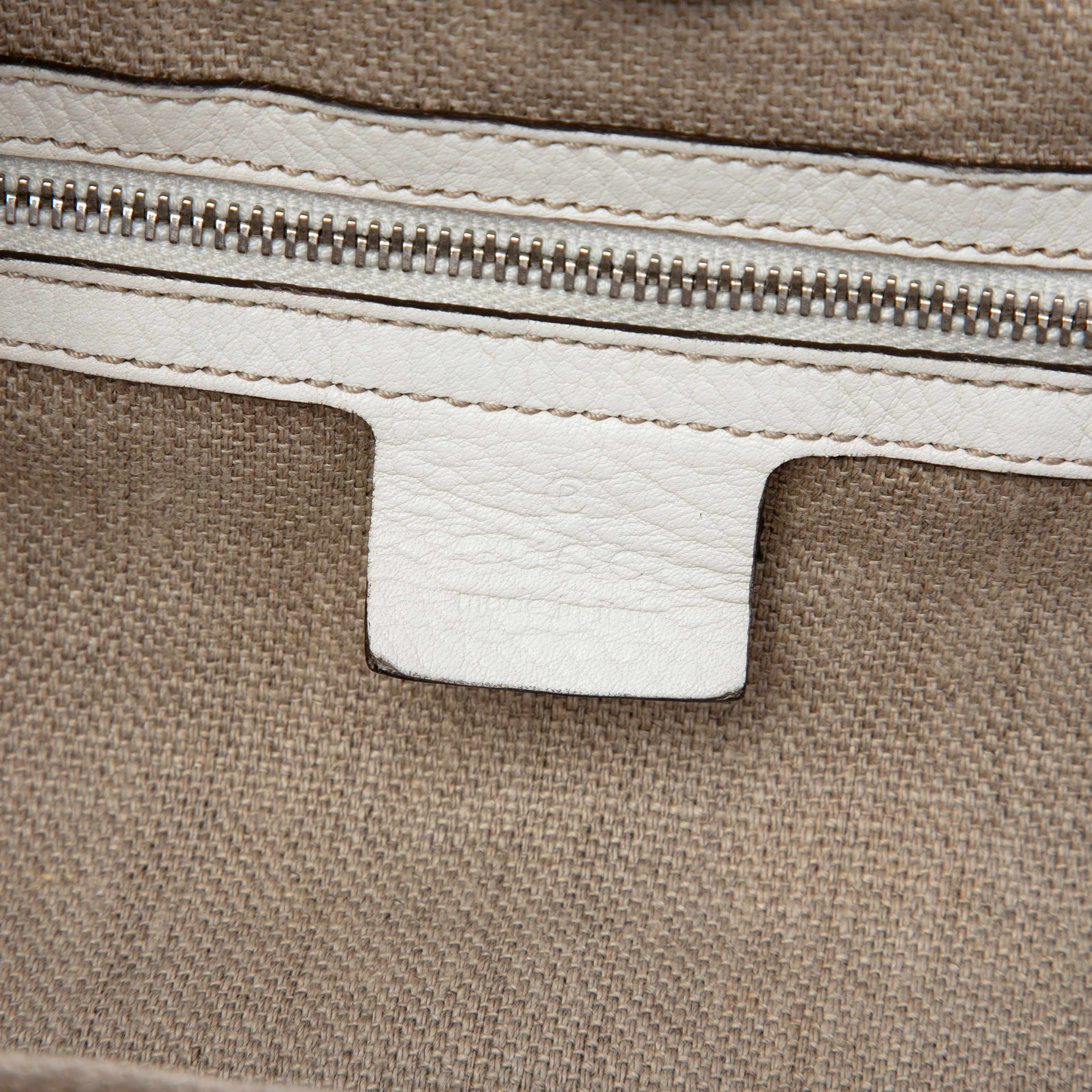 Gucci Calfskin Icon Bit Zip Tote, från Luxclusif, i färgen vit. Klicka för att öppna bilden i stort format