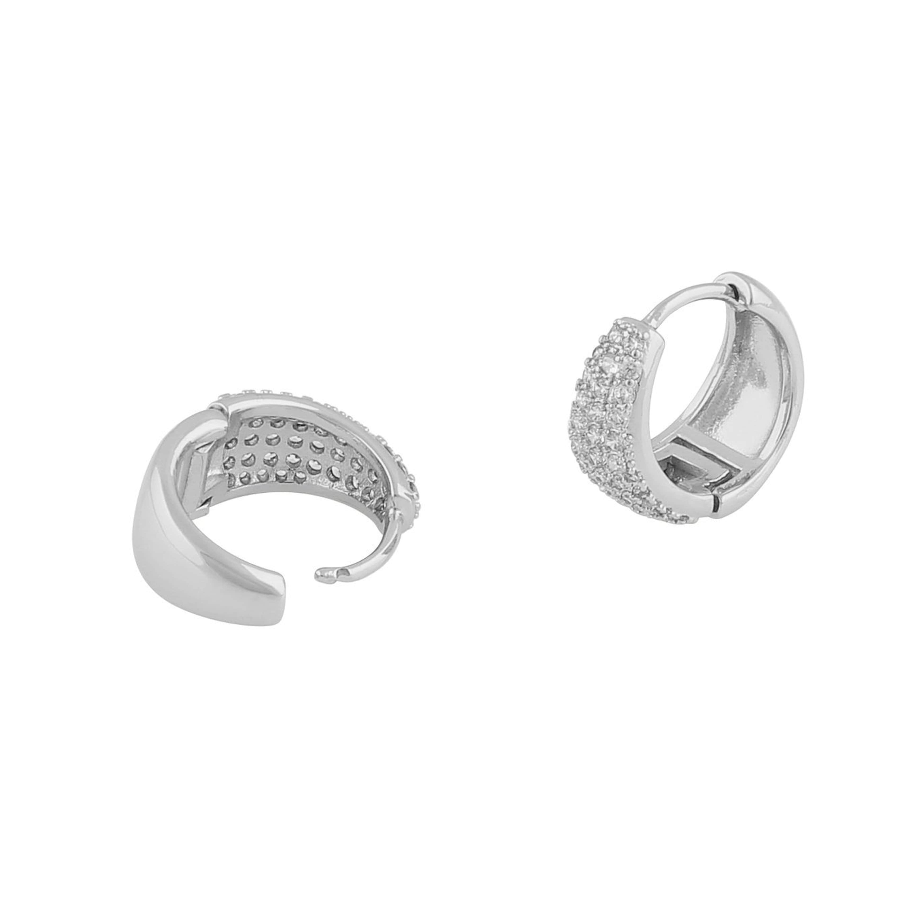 Brooklyn Oval Ring Ear