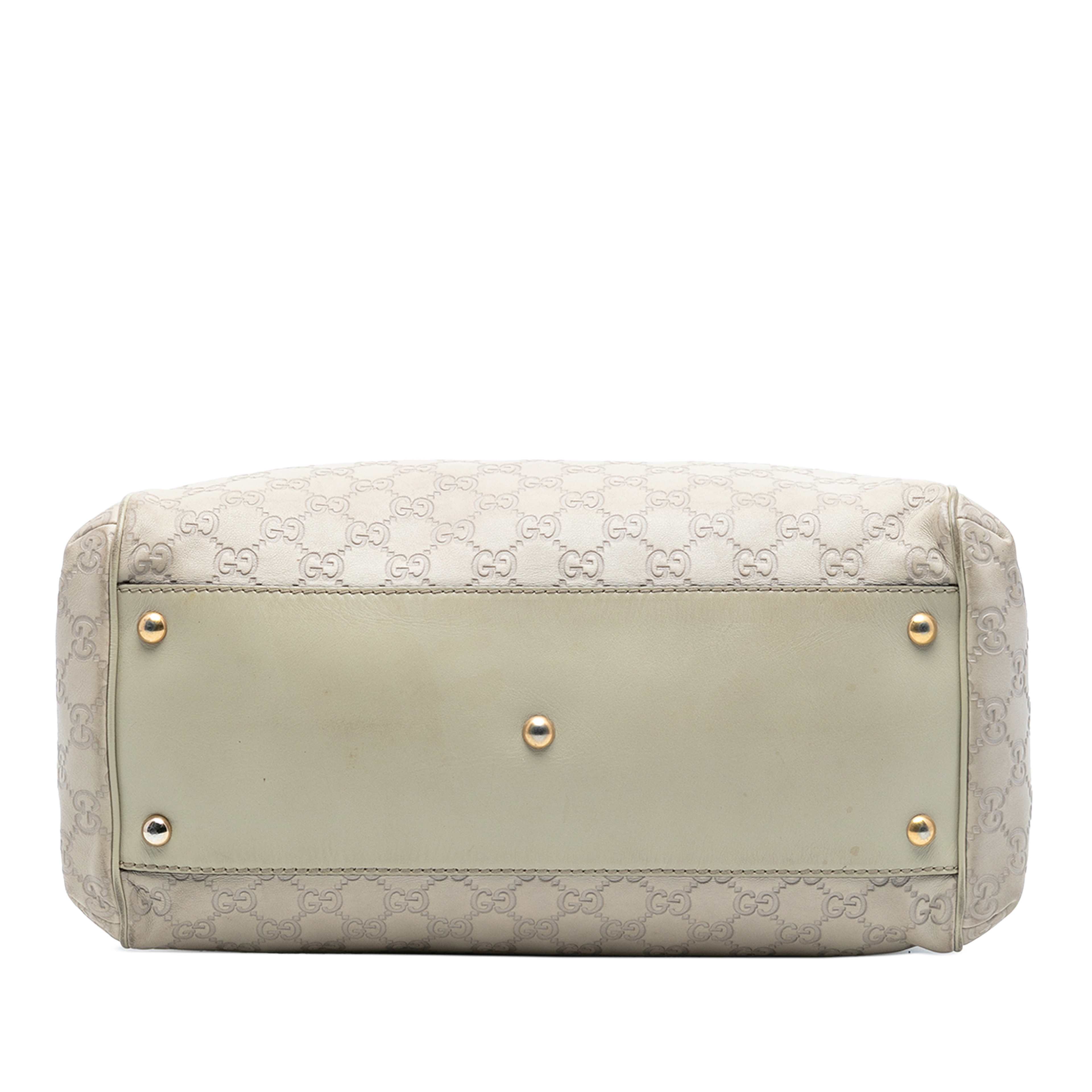 Gucci Medium Guccissima Scarlett Satchel, från Luxclusif, i färgen beige. Klicka för att öppna bilden i stort format