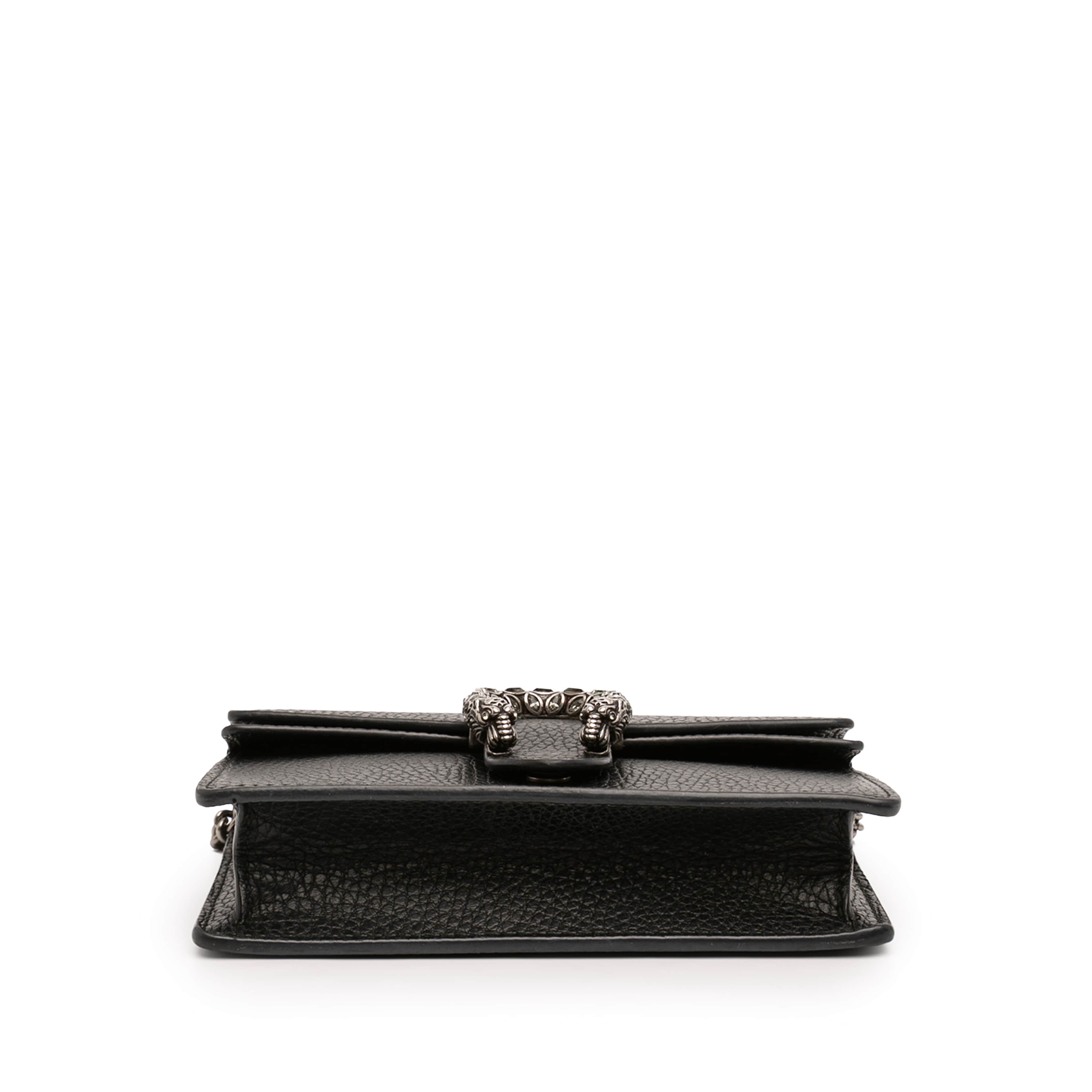 Gucci Mini Calfskin Dionysus Crossbody, från Luxclusif, i färgen black. Klicka för att öppna bilden i stort format