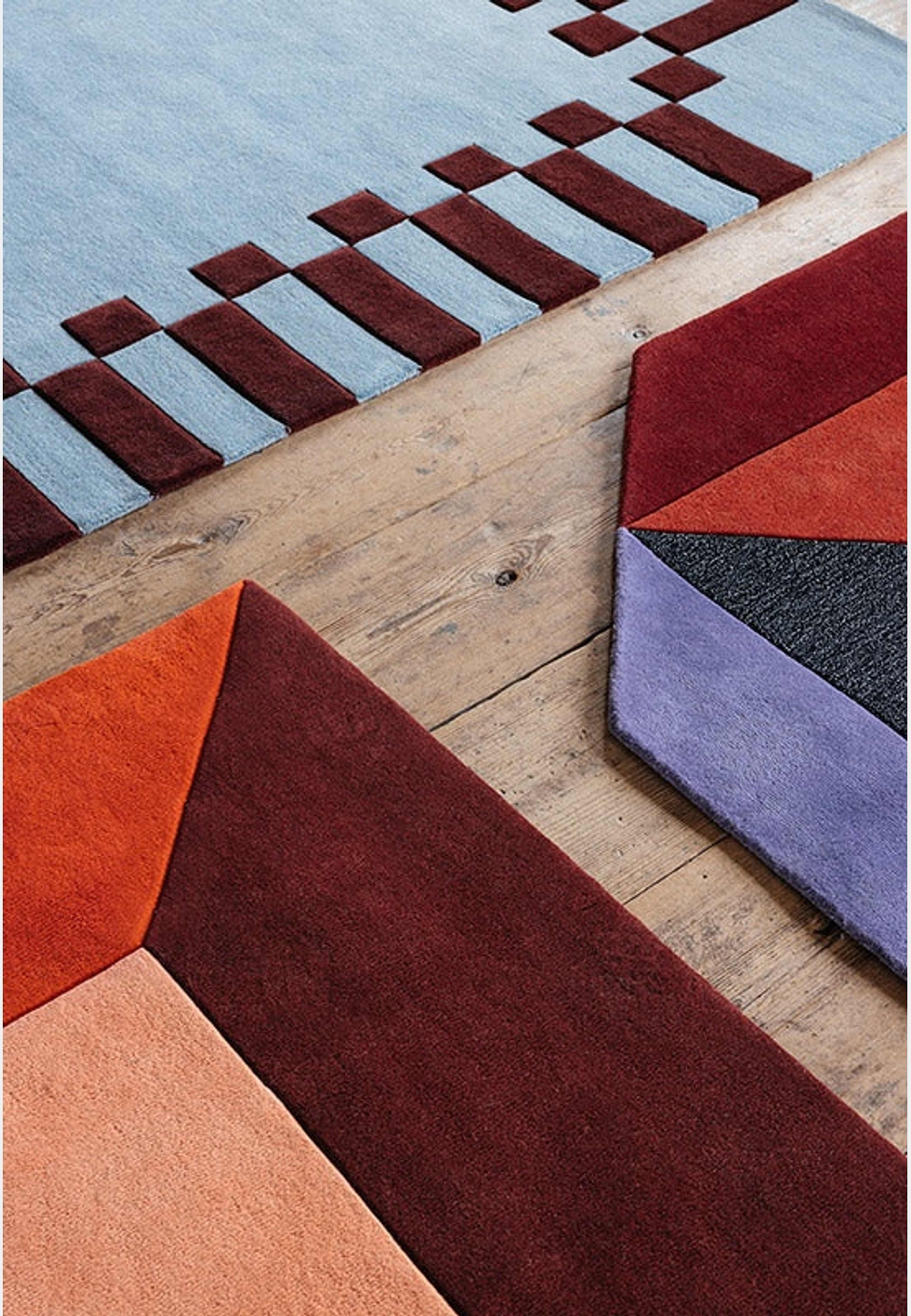 Teklan Frame Mullberry Sky, från Layered, i färgen mulberry sky. Klicka för att öppna bilden i stort format