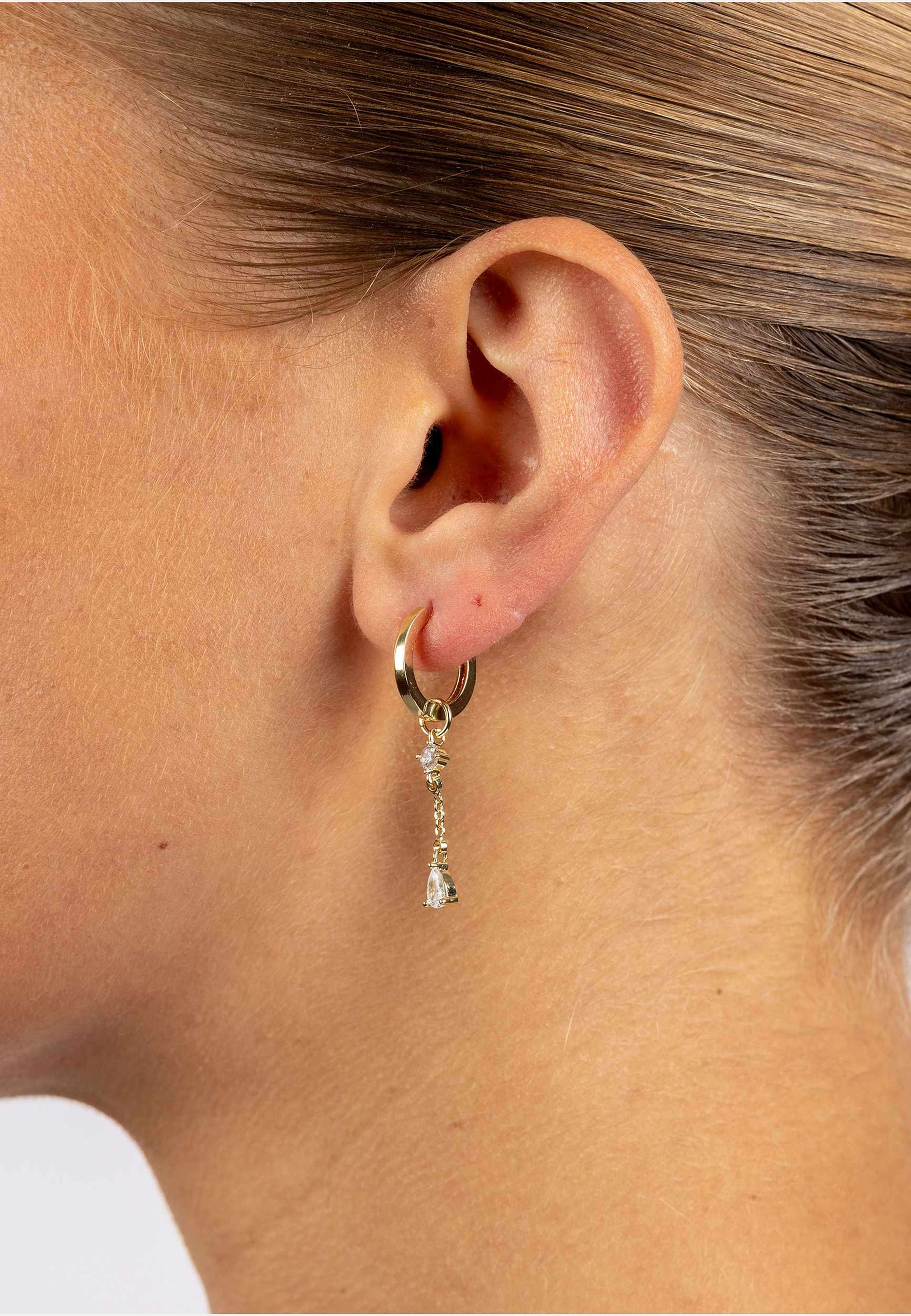 Trinity Chain Pendant Ring Ear, från SNÖ of Sweden, i färgen g/clear. Klicka för att öppna bilden i stort format