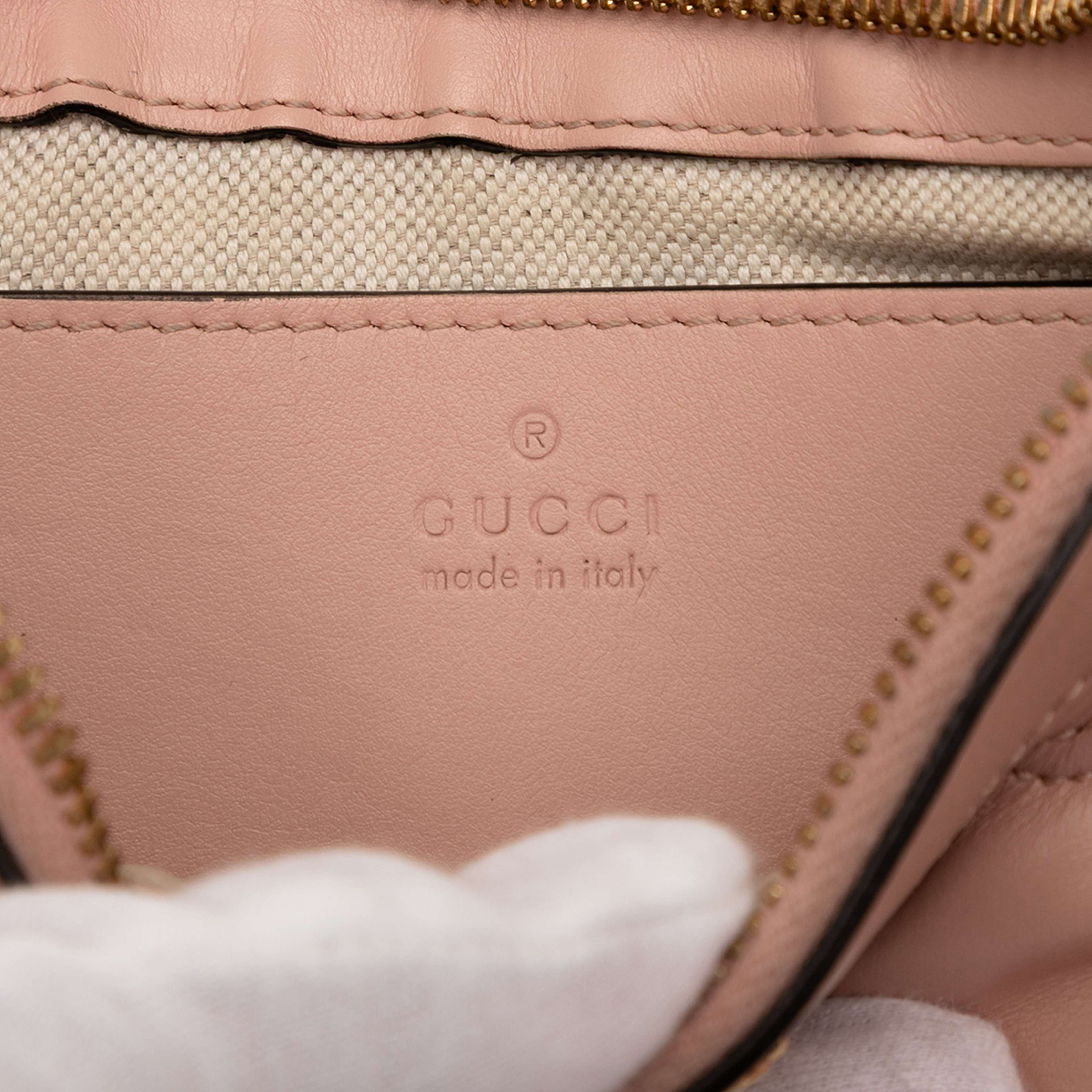 Gucci Small Gg Matelasse Leather Satchel, från Luxclusif, i färgen light pink. Klicka för att öppna bilden i stort format