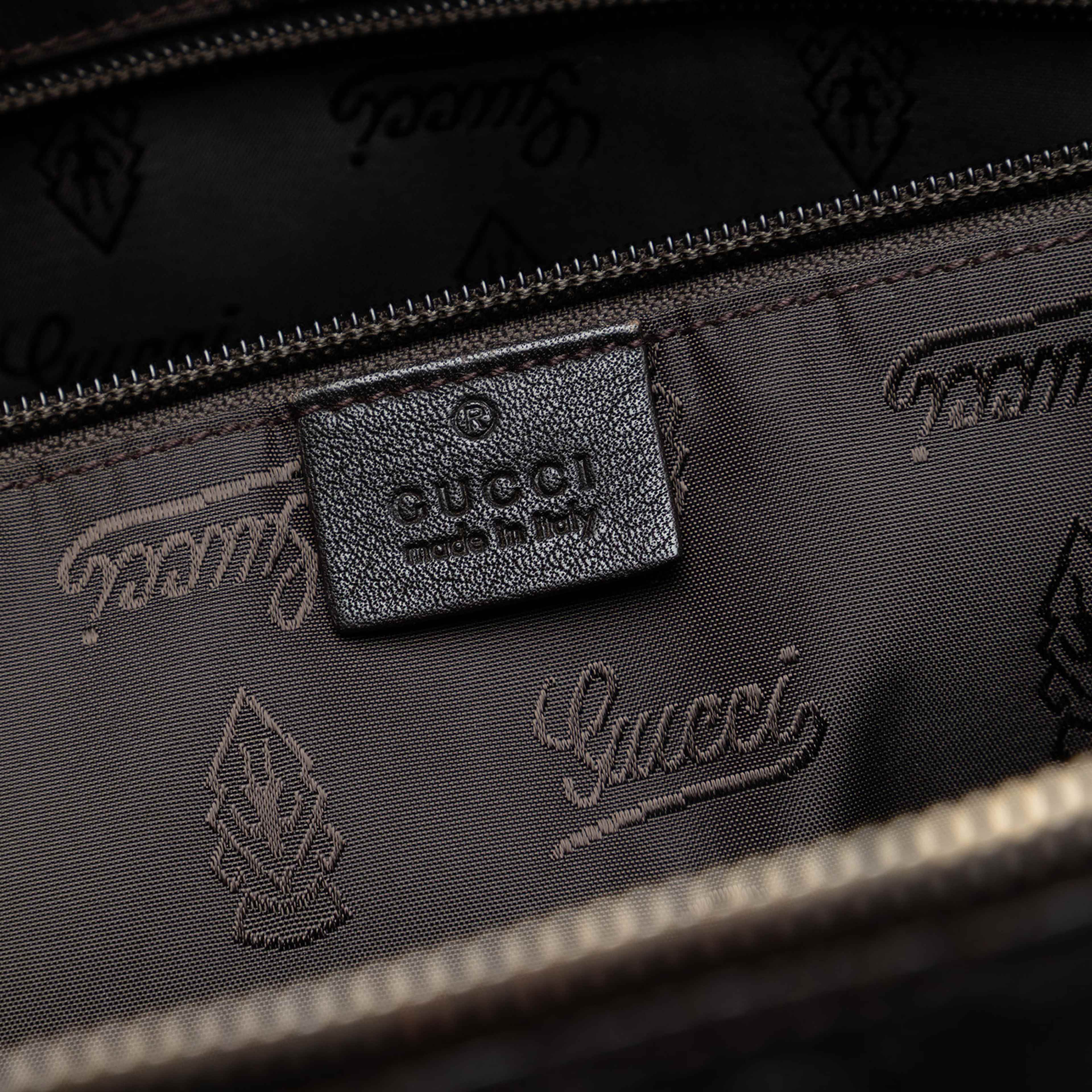 Gucci Guccissima Business Bag, från Luxclusif, i färgen dark brown. Klicka för att öppna bilden i stort format