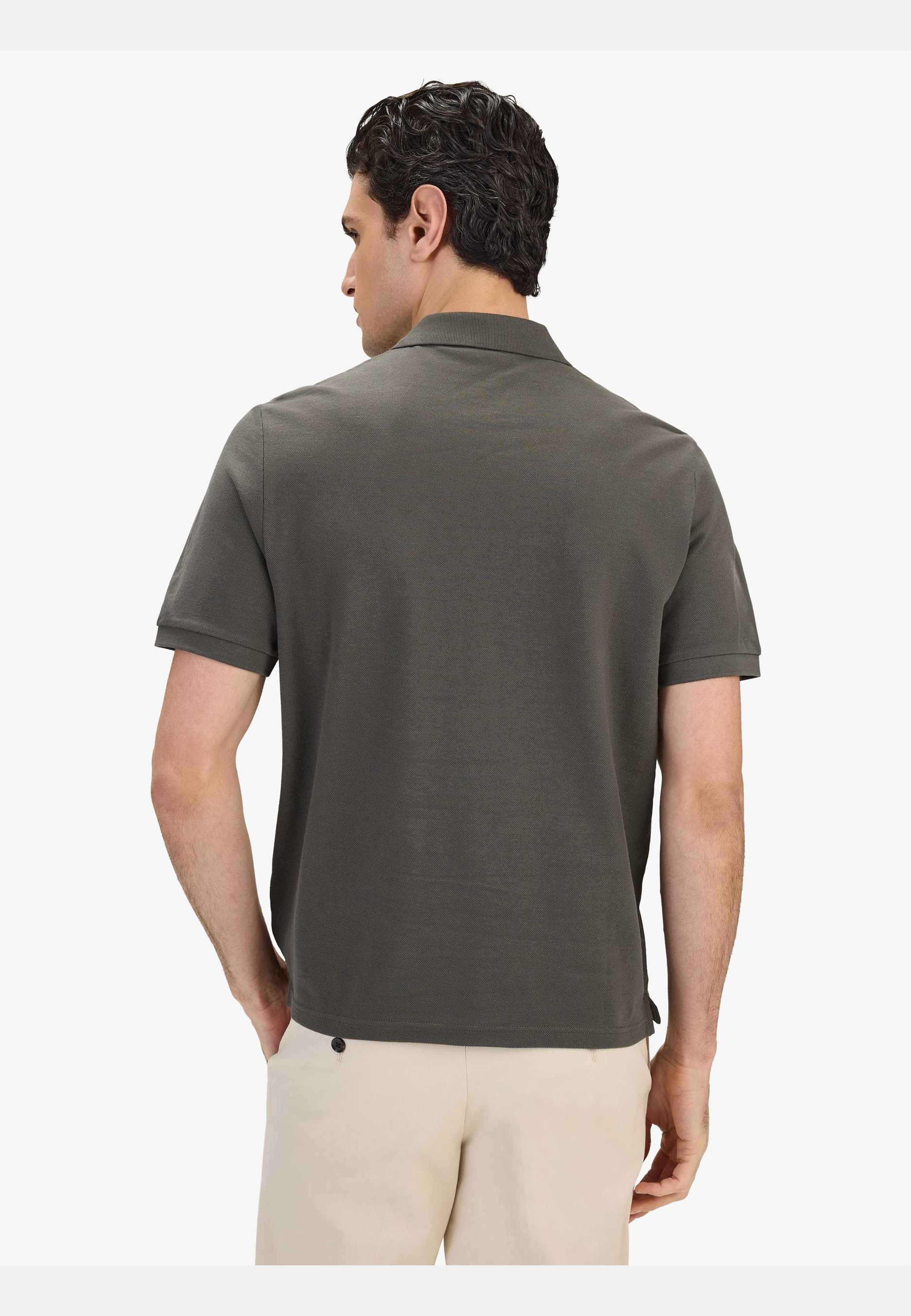 Cotton S/s Jersey Polo Piké (ola), från John Henric, i färgen dark green. Klicka för att öppna bilden i stort format