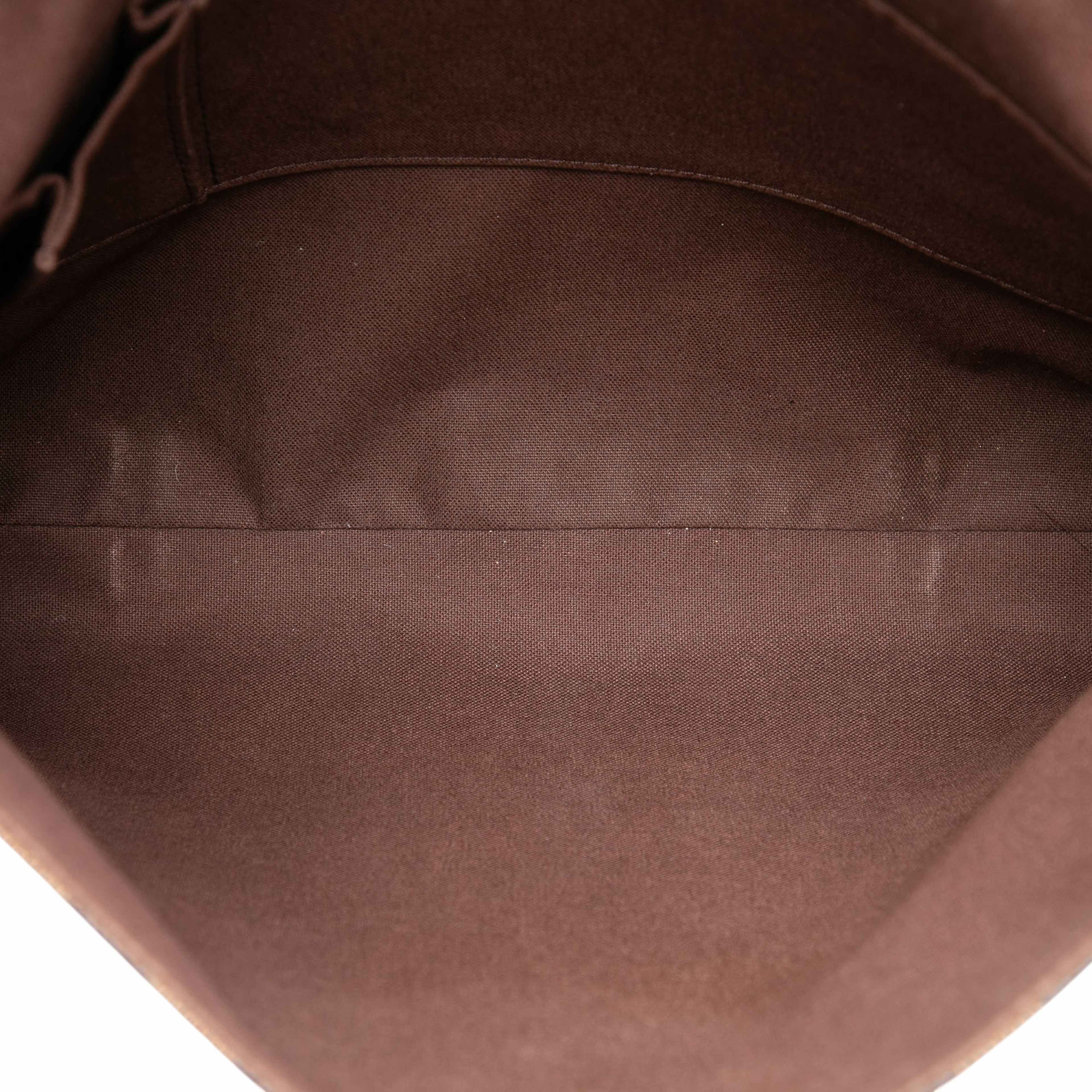 Louis Vuitton Damier Ebene Brooklyn Mm, från Luxclusif, i färgen brun. Klicka för att öppna bilden i stort format