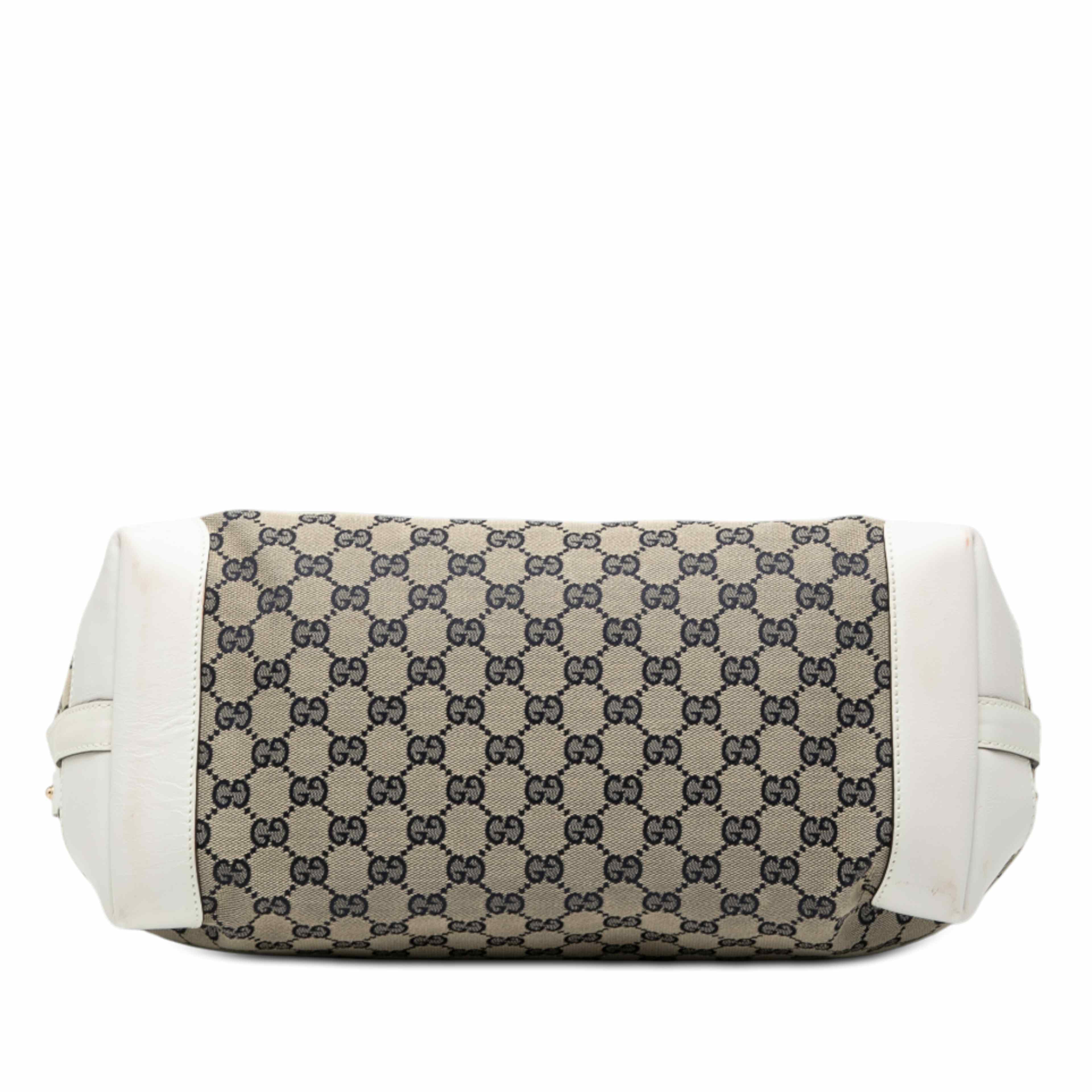 Gucci Medium Gg Canvas Craft Tote, från Luxclusif, i färgen beige. Klicka för att öppna bilden i stort format