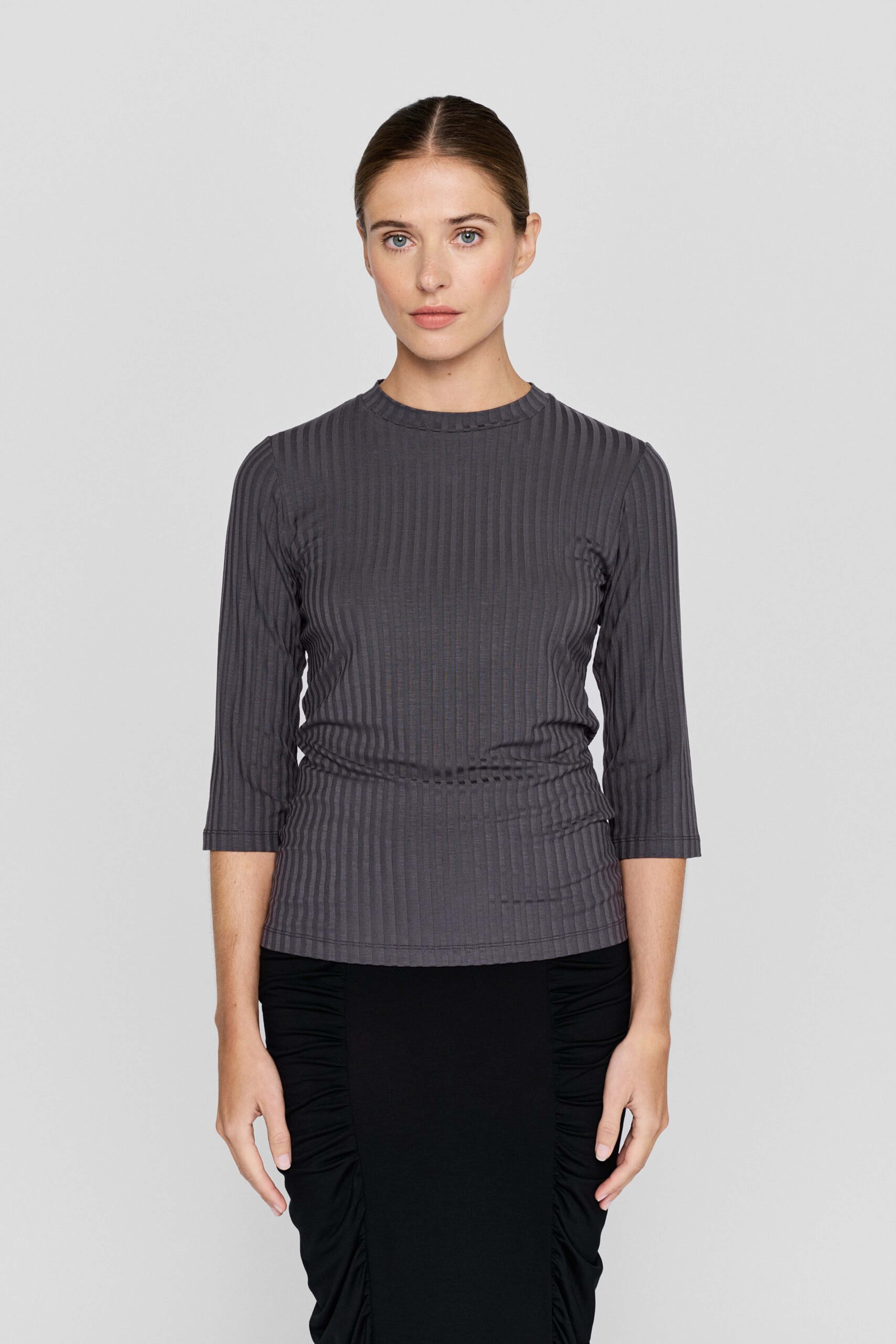 Bess Top - Onyx