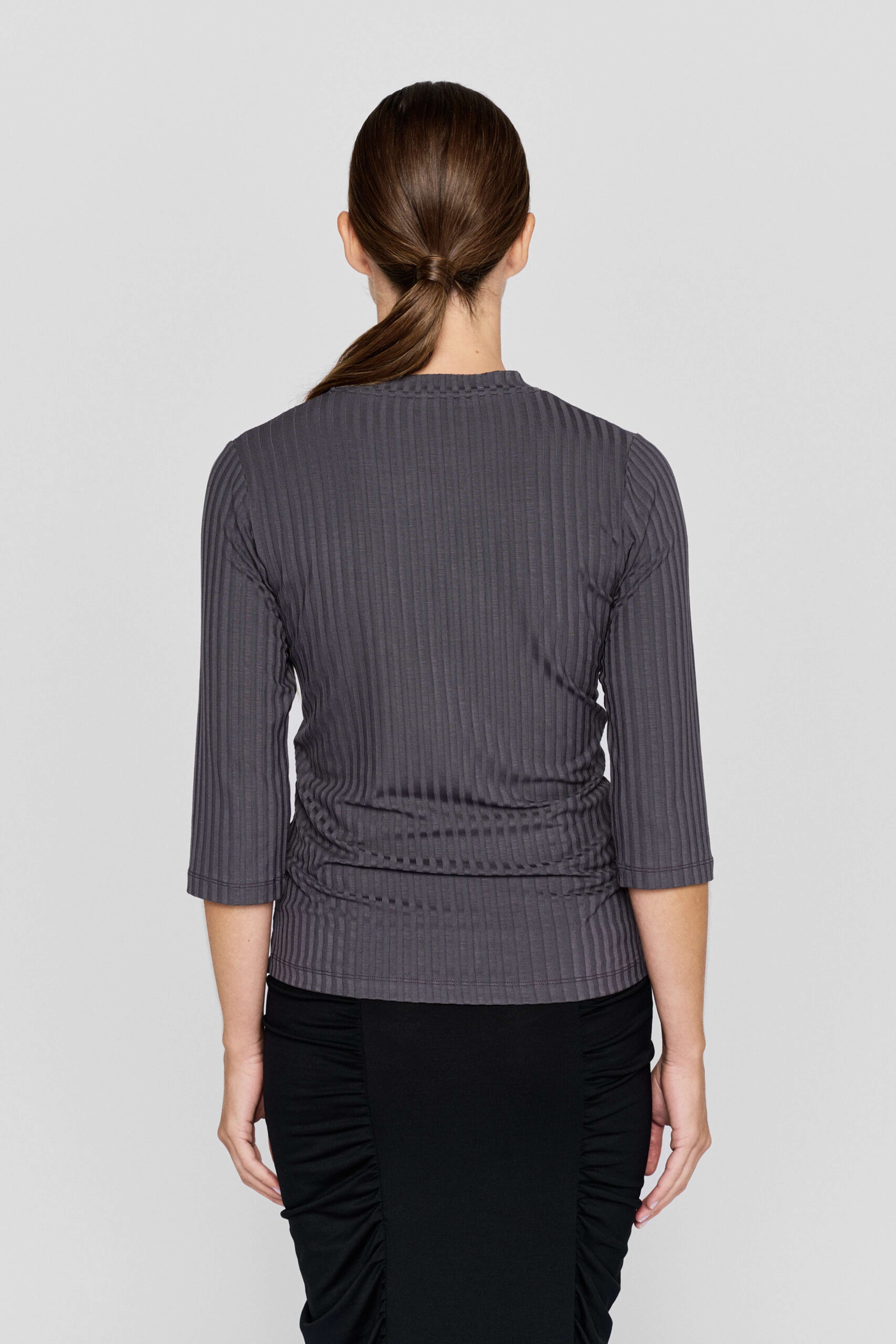 Bess Top - Onyx