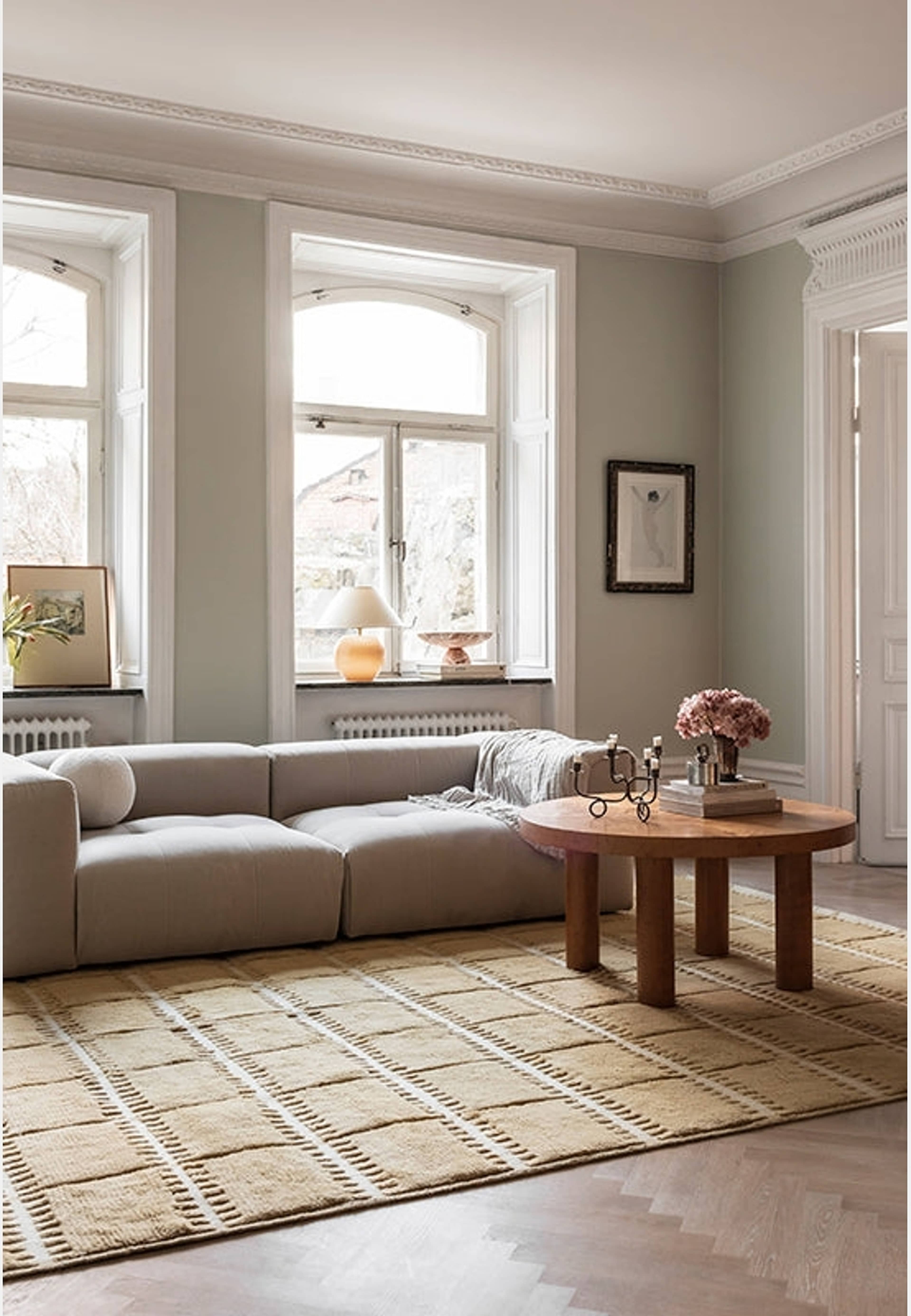 Lilly ullmatta 180x270 cm, från Layered, i färgen mustard. Klicka för att öppna bilden i stort format