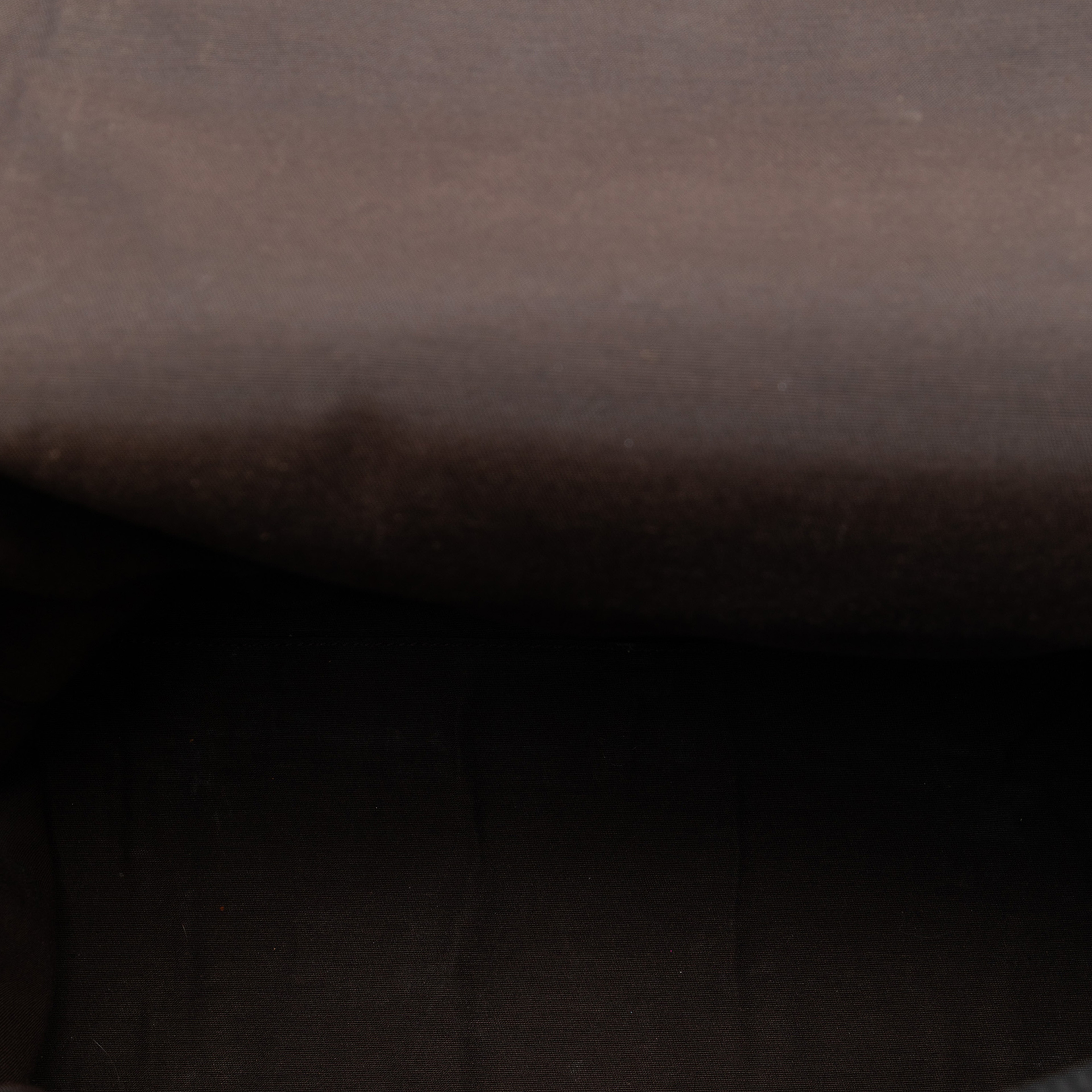 Gucci Gg Crystal Backpack, från Luxclusif, i färgen beige. Klicka för att öppna bilden i stort format