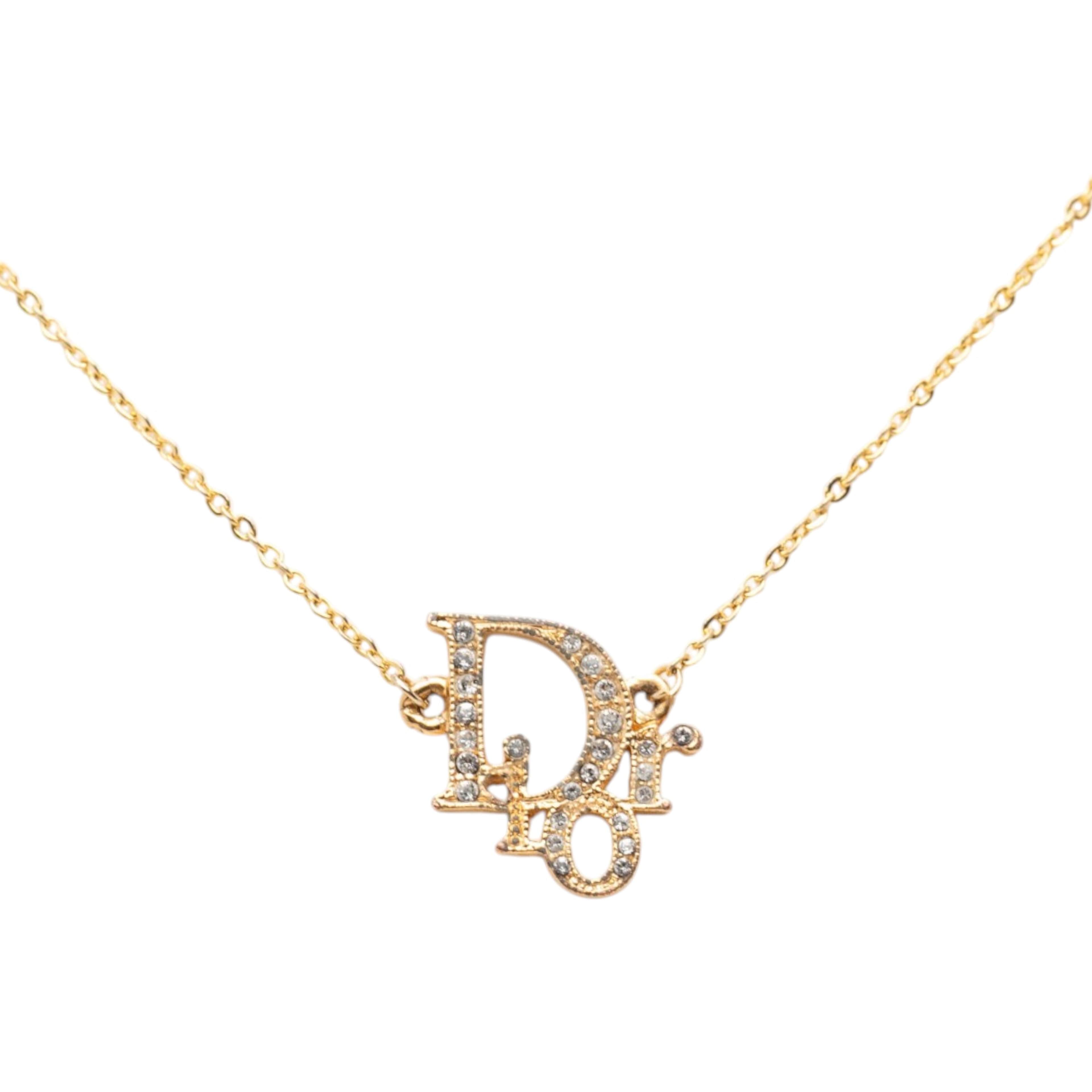 Dior Gold Plated Oblique Strass Necklace, från Luxclusif, i färgen guld. Klicka för att öppna bilden i stort format