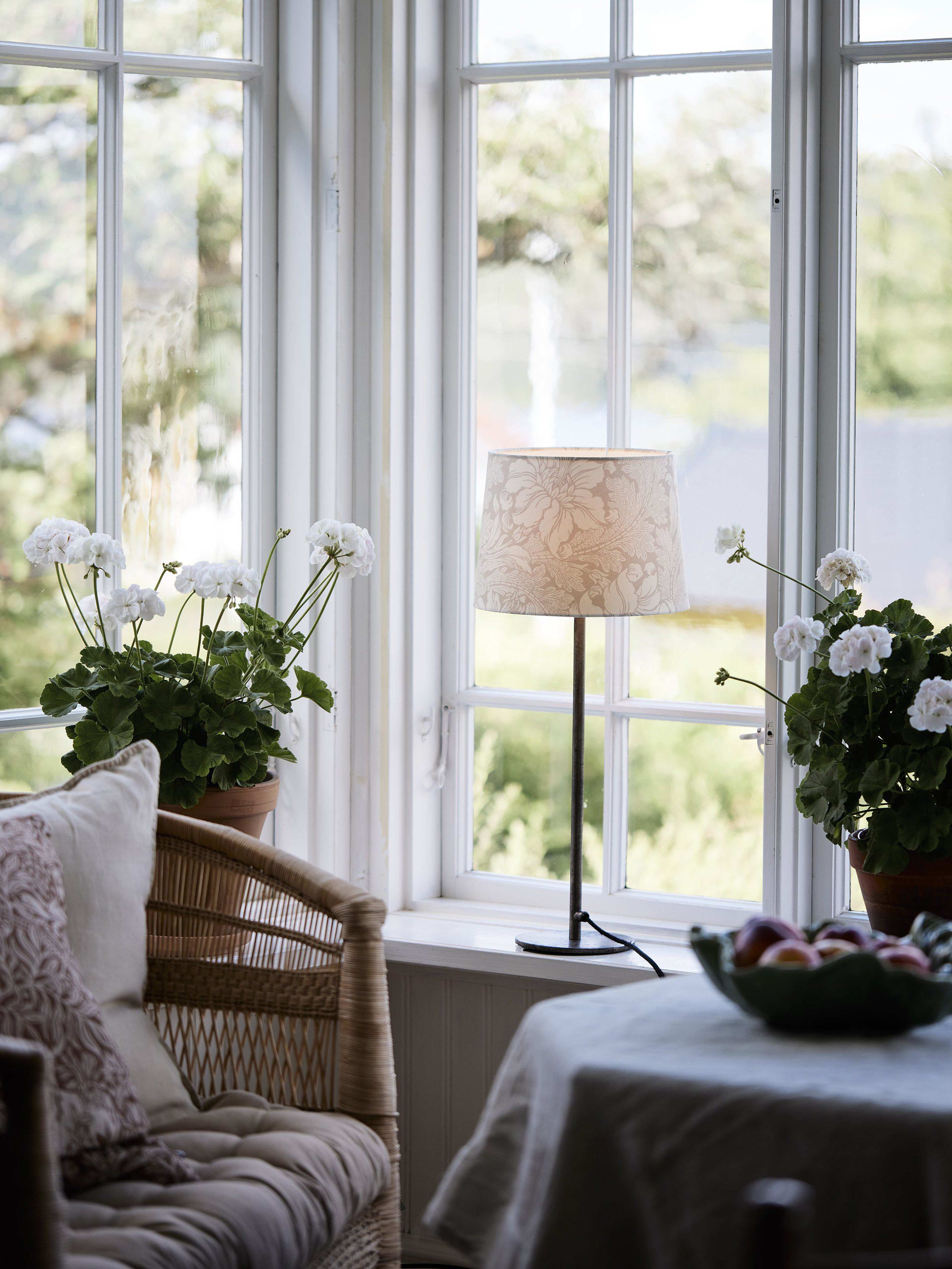 Base Bordslampa Acanthus