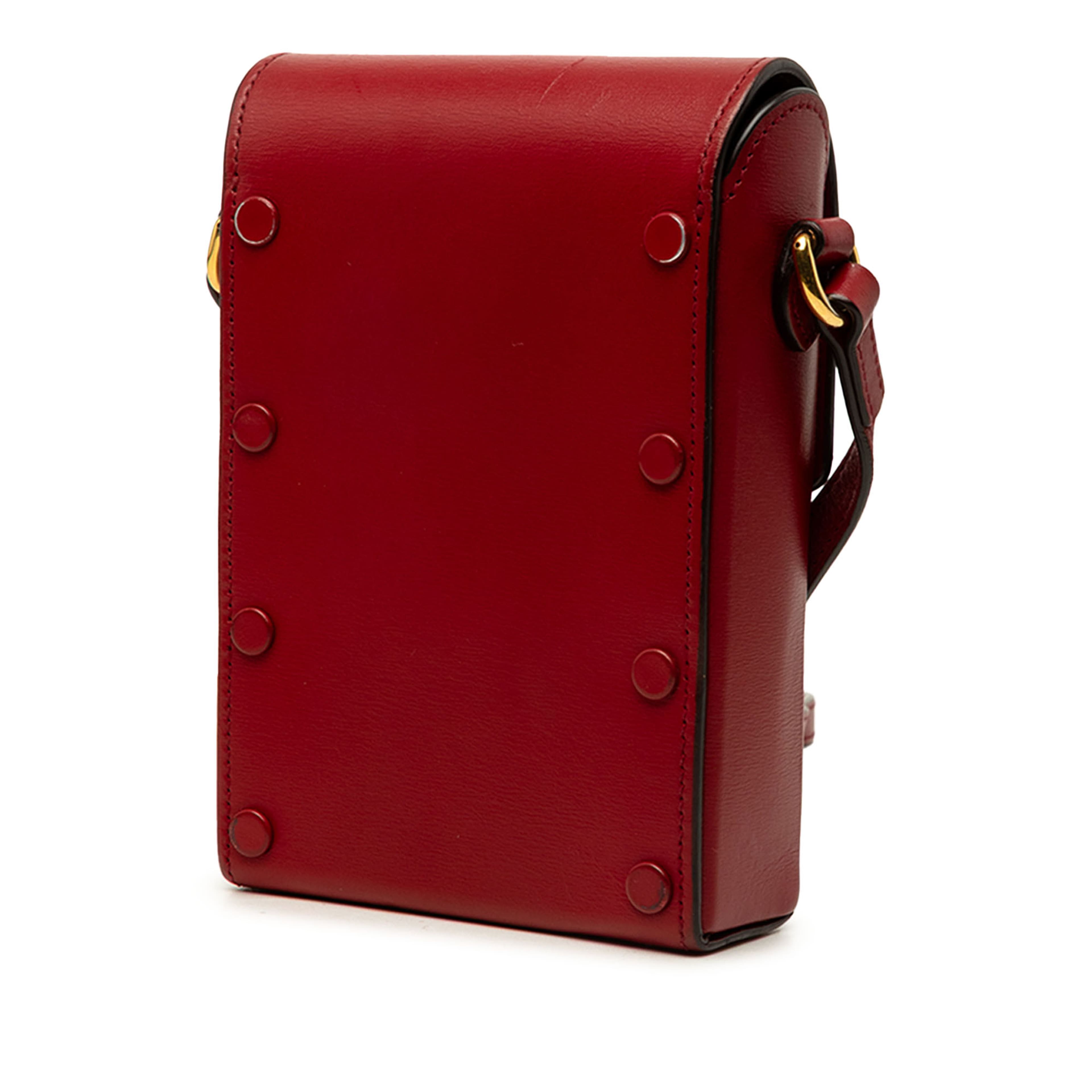 Gucci Mini Calfskin Horsebit 1955 Crossbody, från Luxclusif, i färgen röd. Klicka för att öppna bilden i stort format