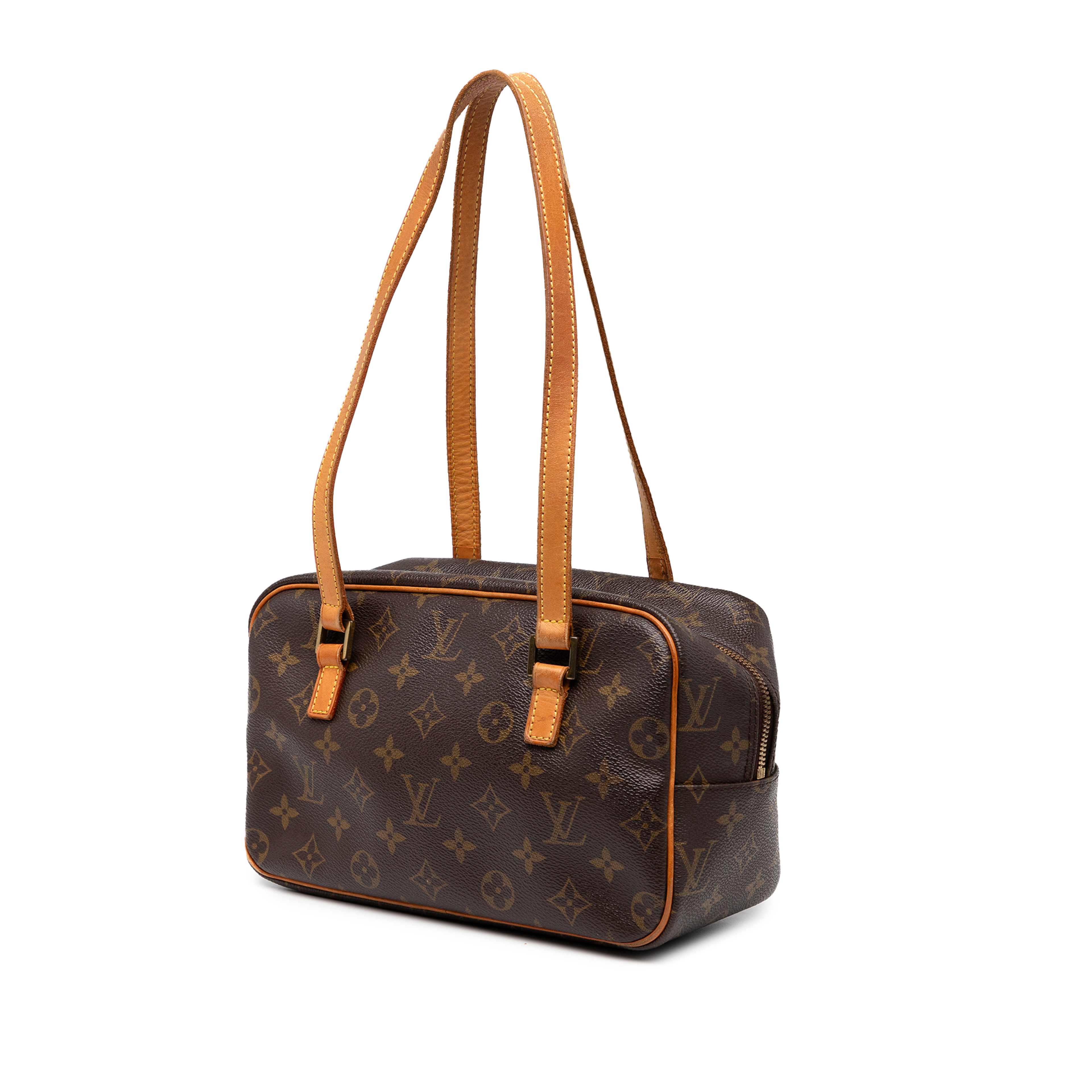 Louis Vuitton Monogram Cite Mm, från Luxclusif, i färgen brown. Klicka för att öppna bilden i stort format