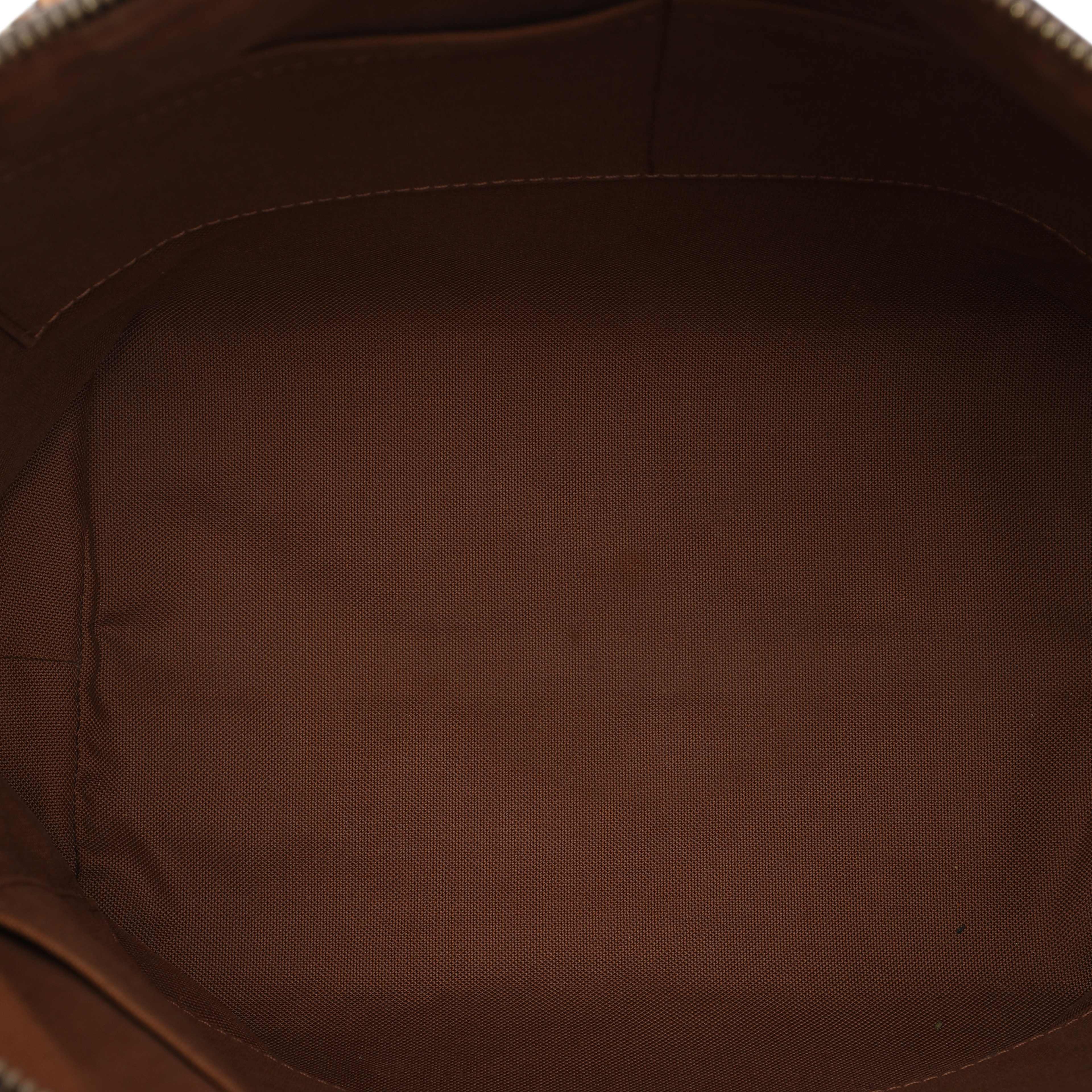 Louis Vuitton Monogram Totally Mm, från Luxclusif, i färgen brun. Klicka för att öppna bilden i stort format