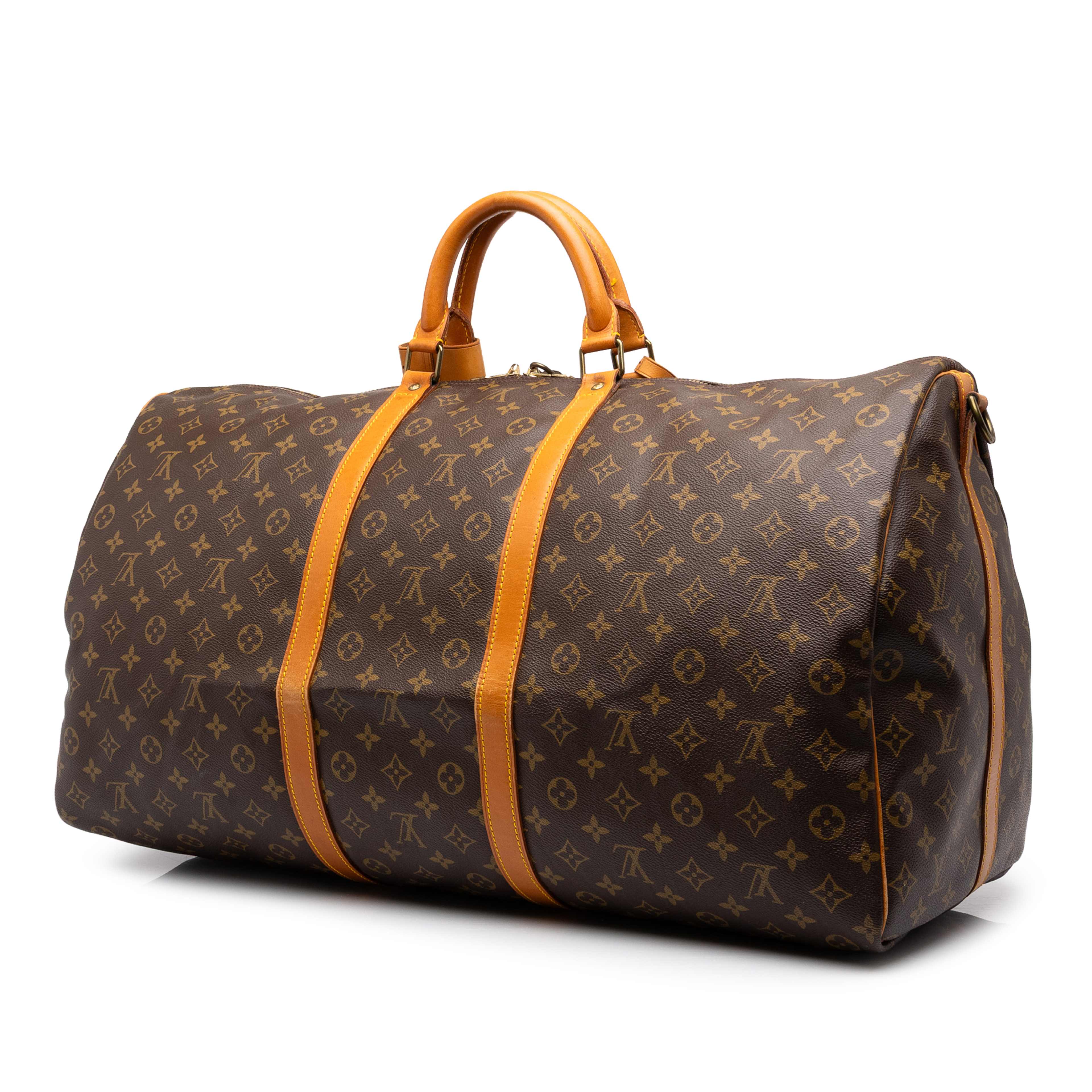 Louis Vuitton Monogram Keepall Bandouliere 50, från Luxclusif, i färgen brun. Klicka för att öppna bilden i stort format