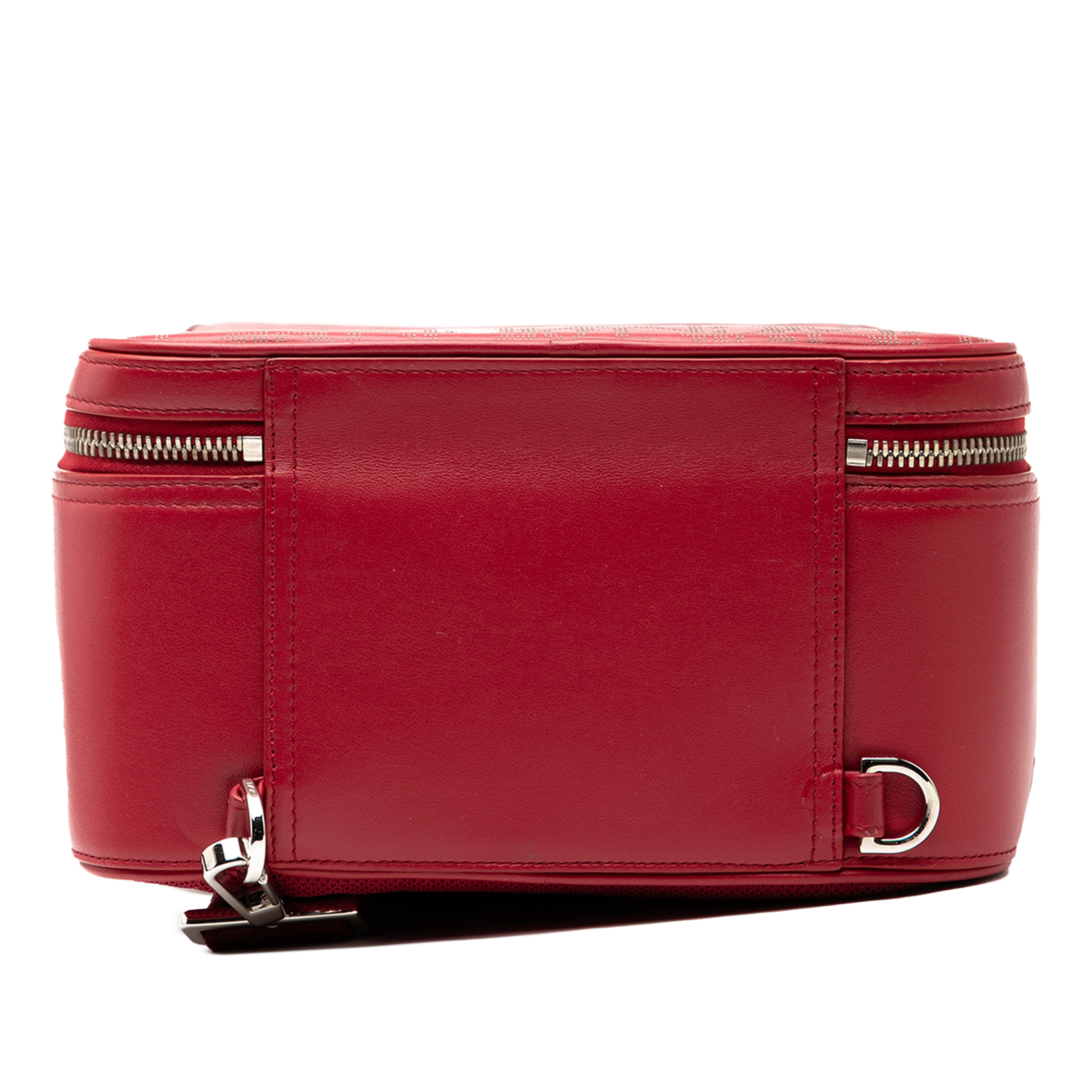 Dior Oblique Perforated Calfskin Galaxy World Tour Shoe Case, från Luxclusif, i färgen red. Klicka för att öppna bilden i stort format