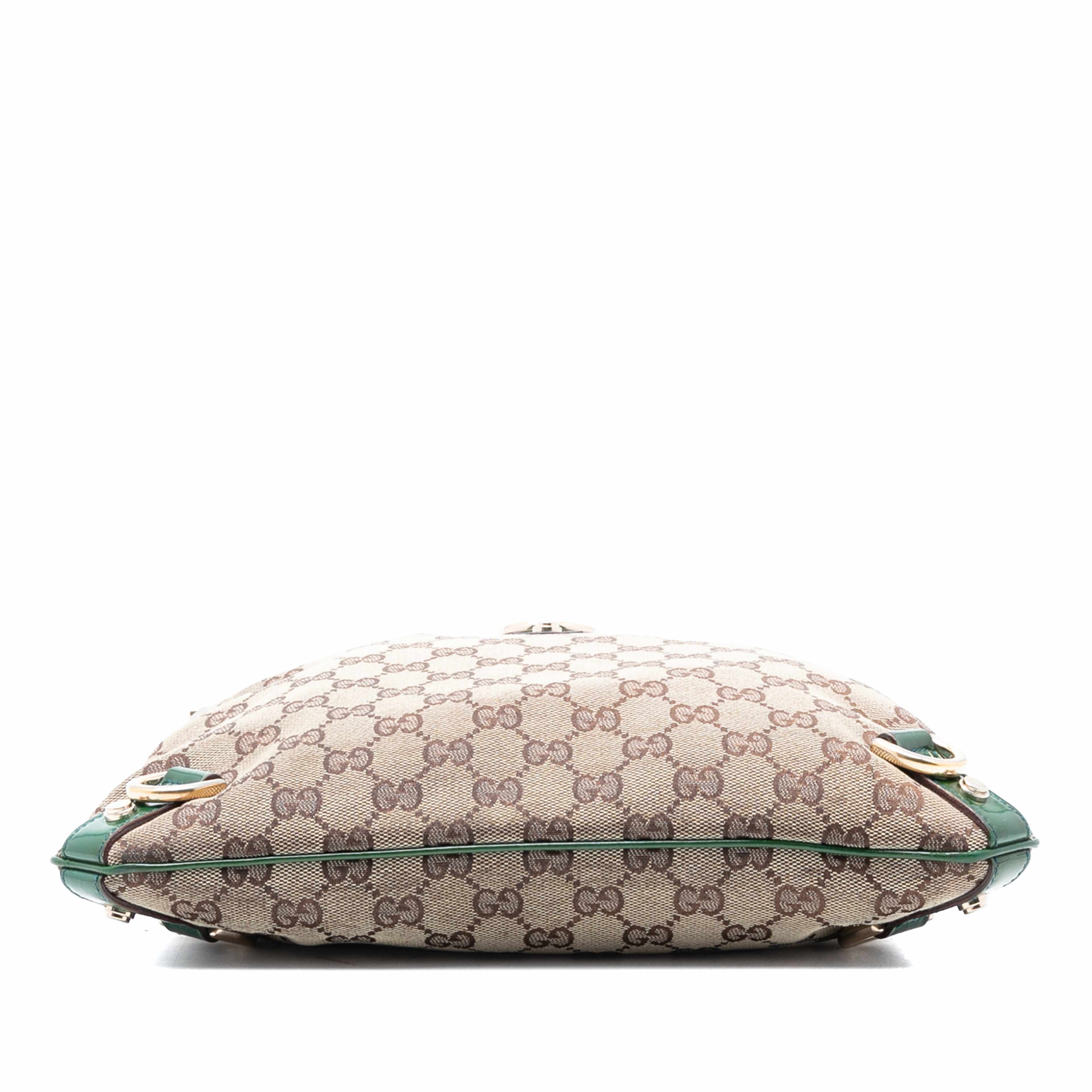 Gucci Gg Canvas Abbey D Ring Crossbody, från Luxclusif, i färgen beige. Klicka för att öppna bilden i stort format