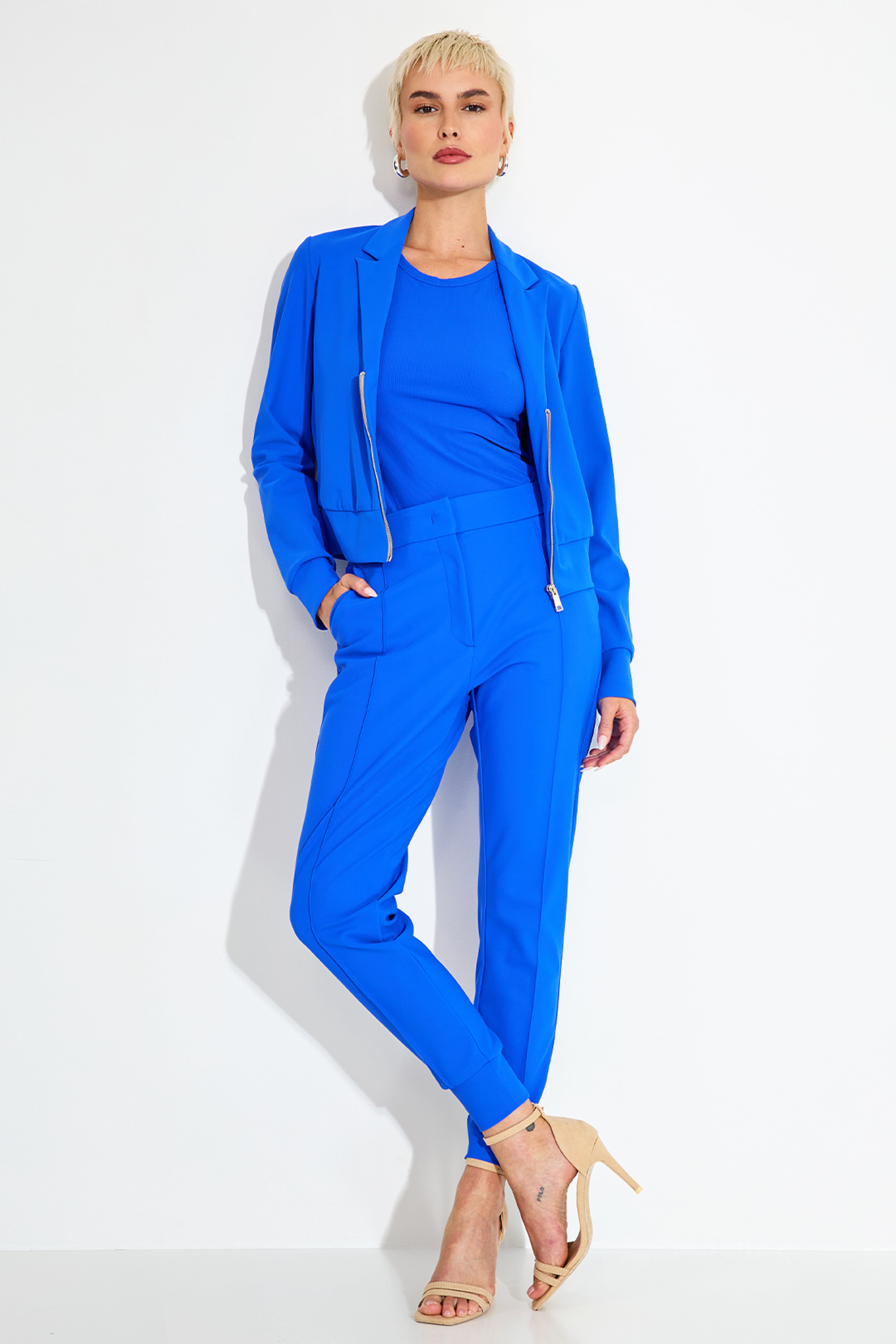 Move Trousers