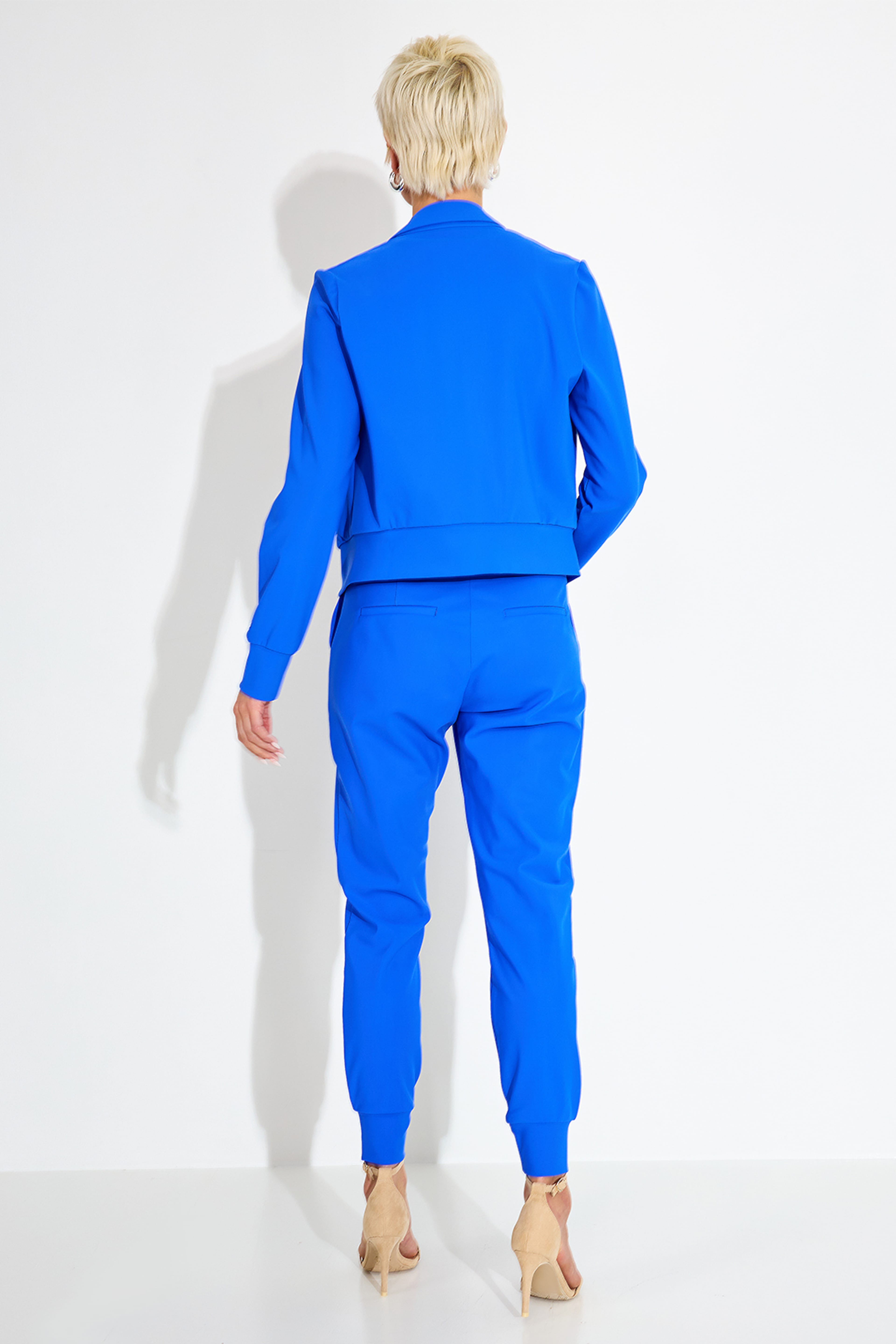 Move Trousers