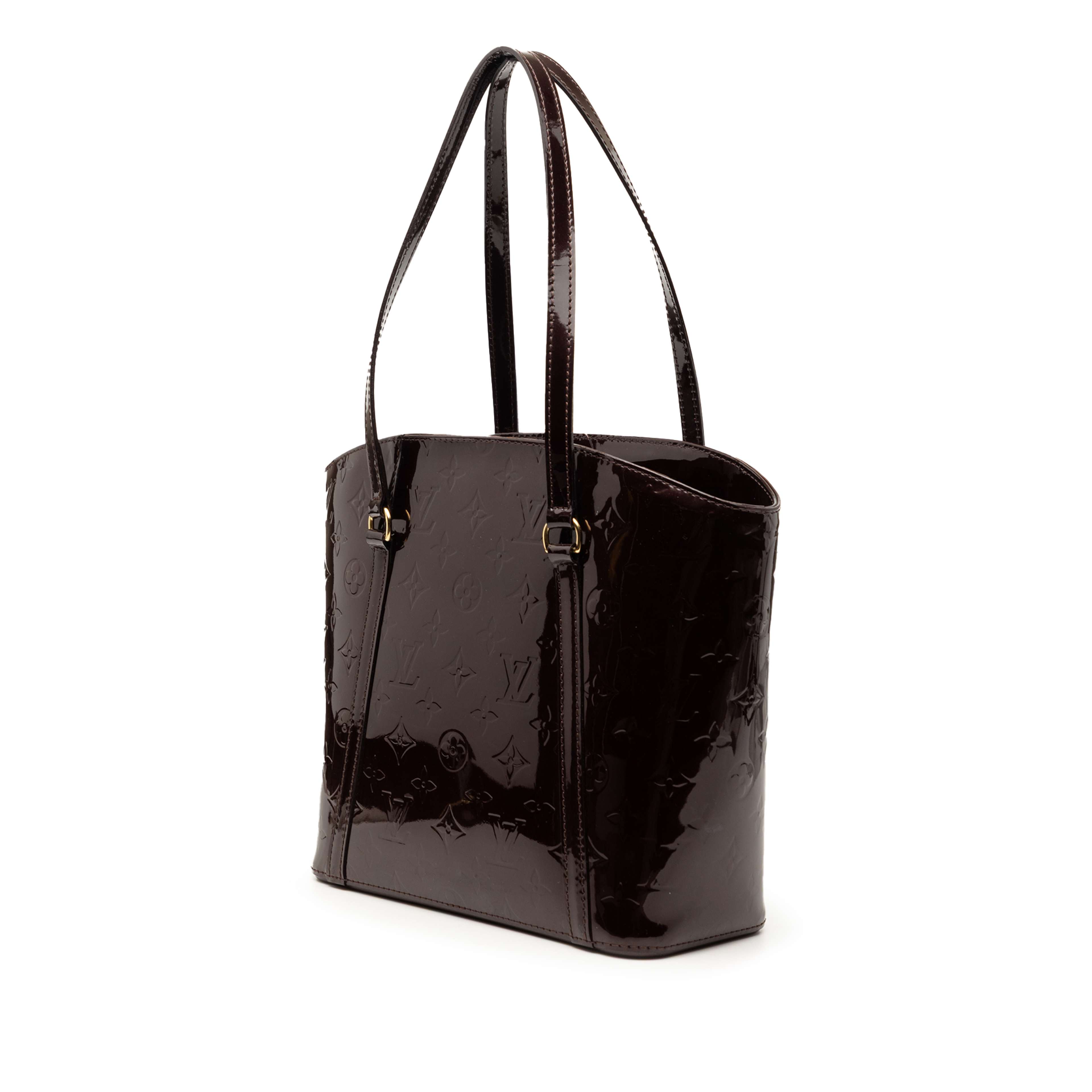 Louis Vuitton Monogram Vernis Avalon Mm, från Luxclusif, i färgen purpur. Klicka för att öppna bilden i stort format