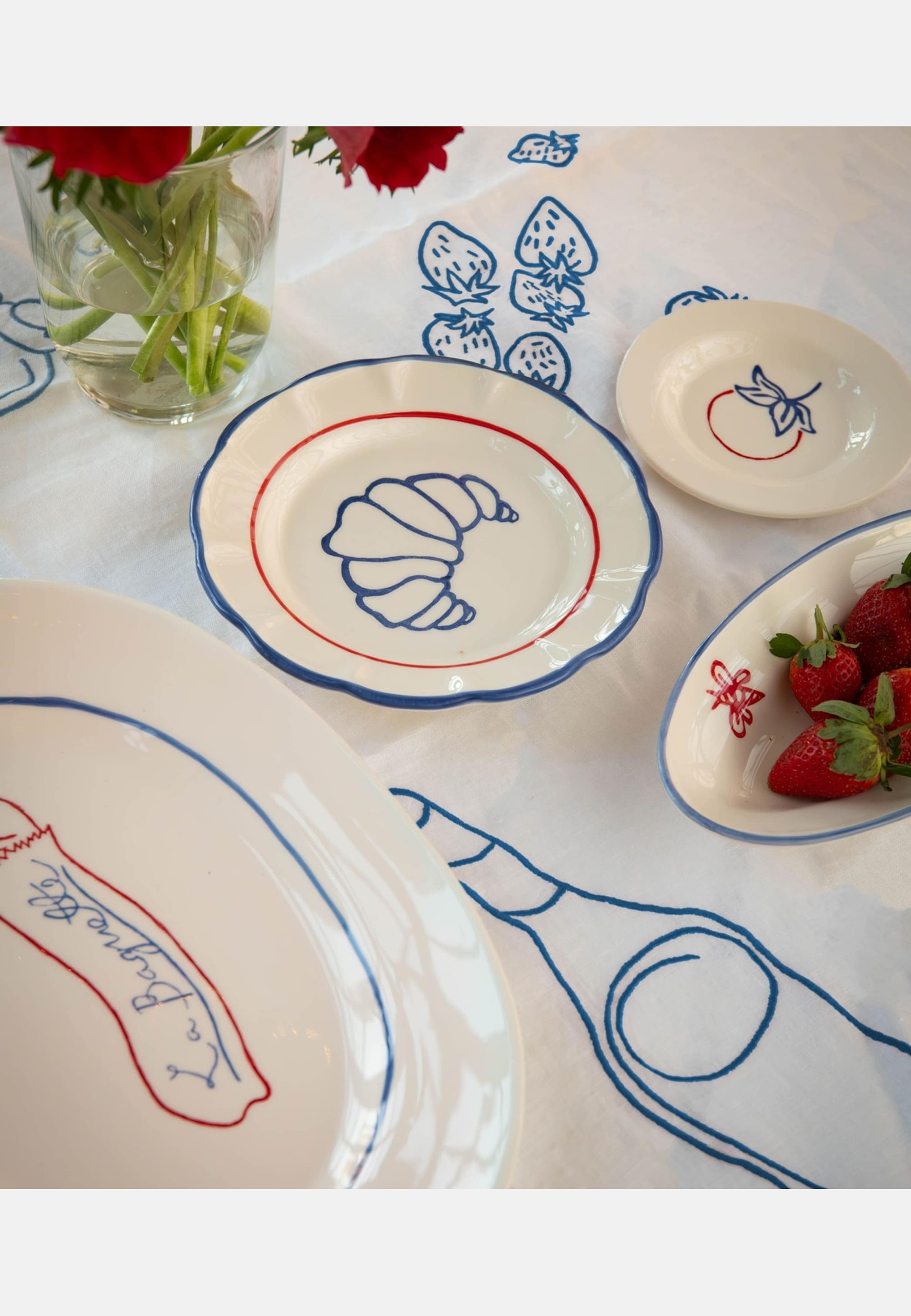 Picnic Duk, från Pick A Poppy, i färgen white. Klicka för att öppna bilden i stort format