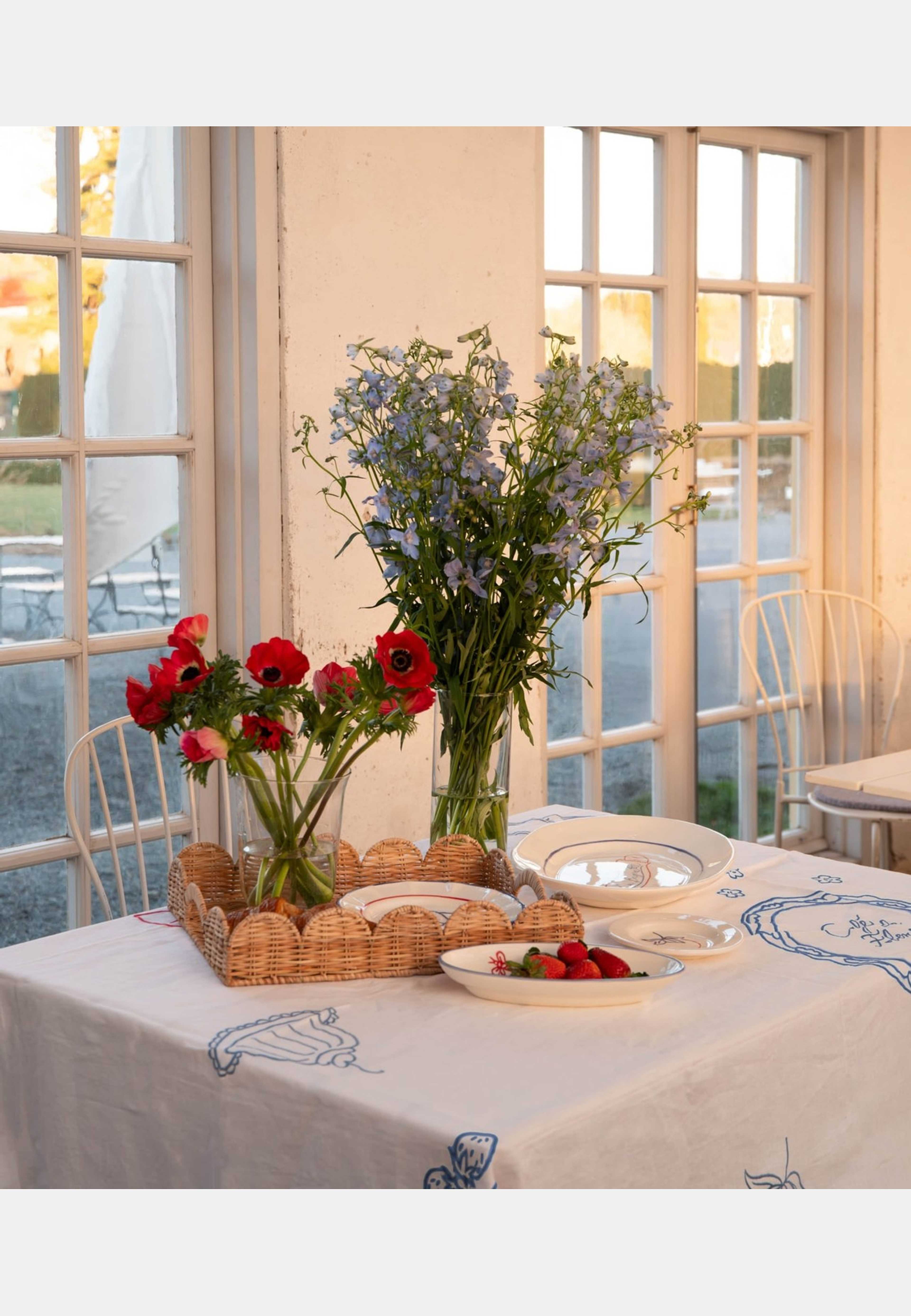 Picnic Duk, från Pick A Poppy, i färgen white. Klicka för att öppna bilden i stort format