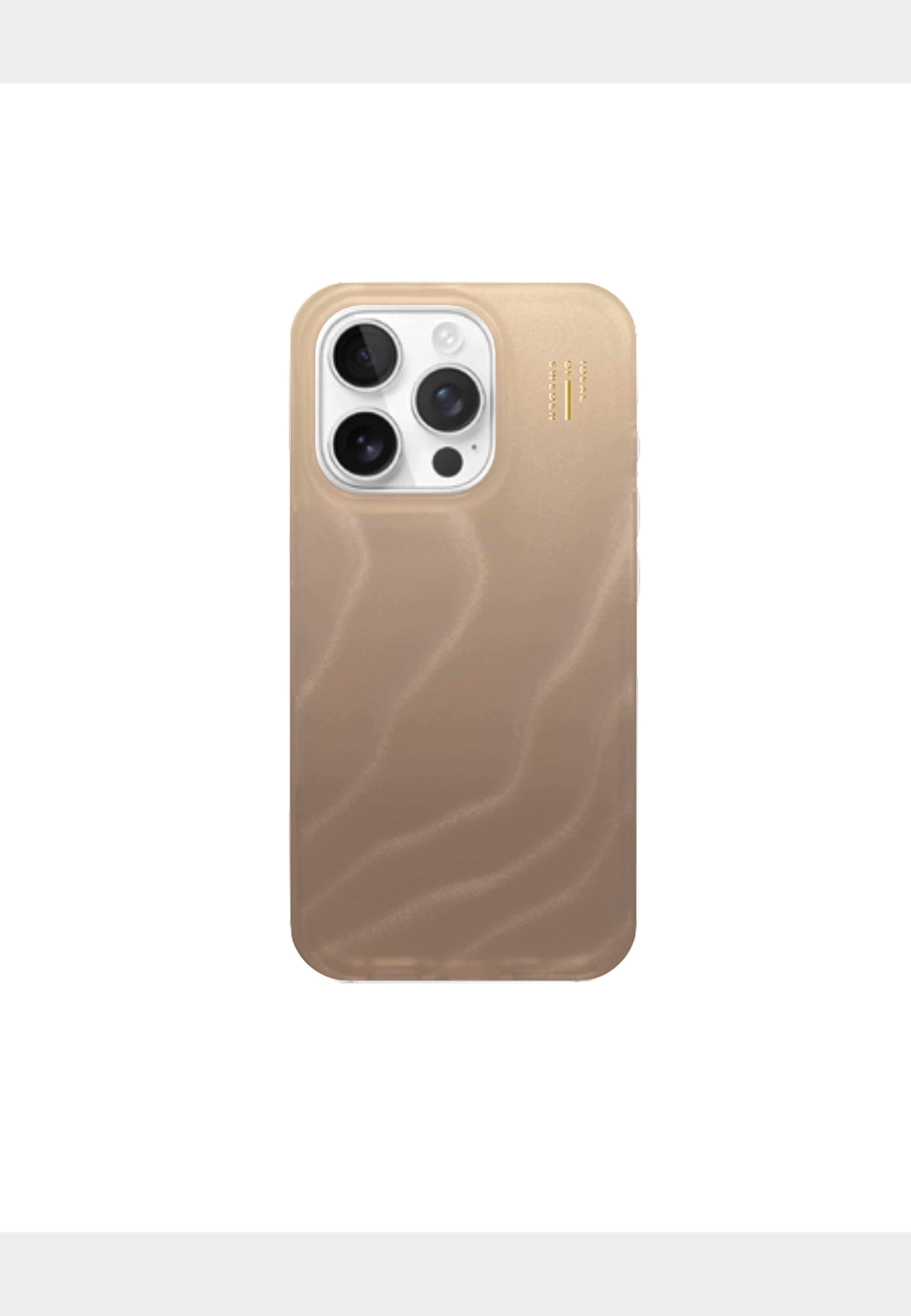 Clear Case Iphone Mocha Mousse, från Ideal Of Sweden, i färgen brown. Klicka för att öppna bilden i stort format