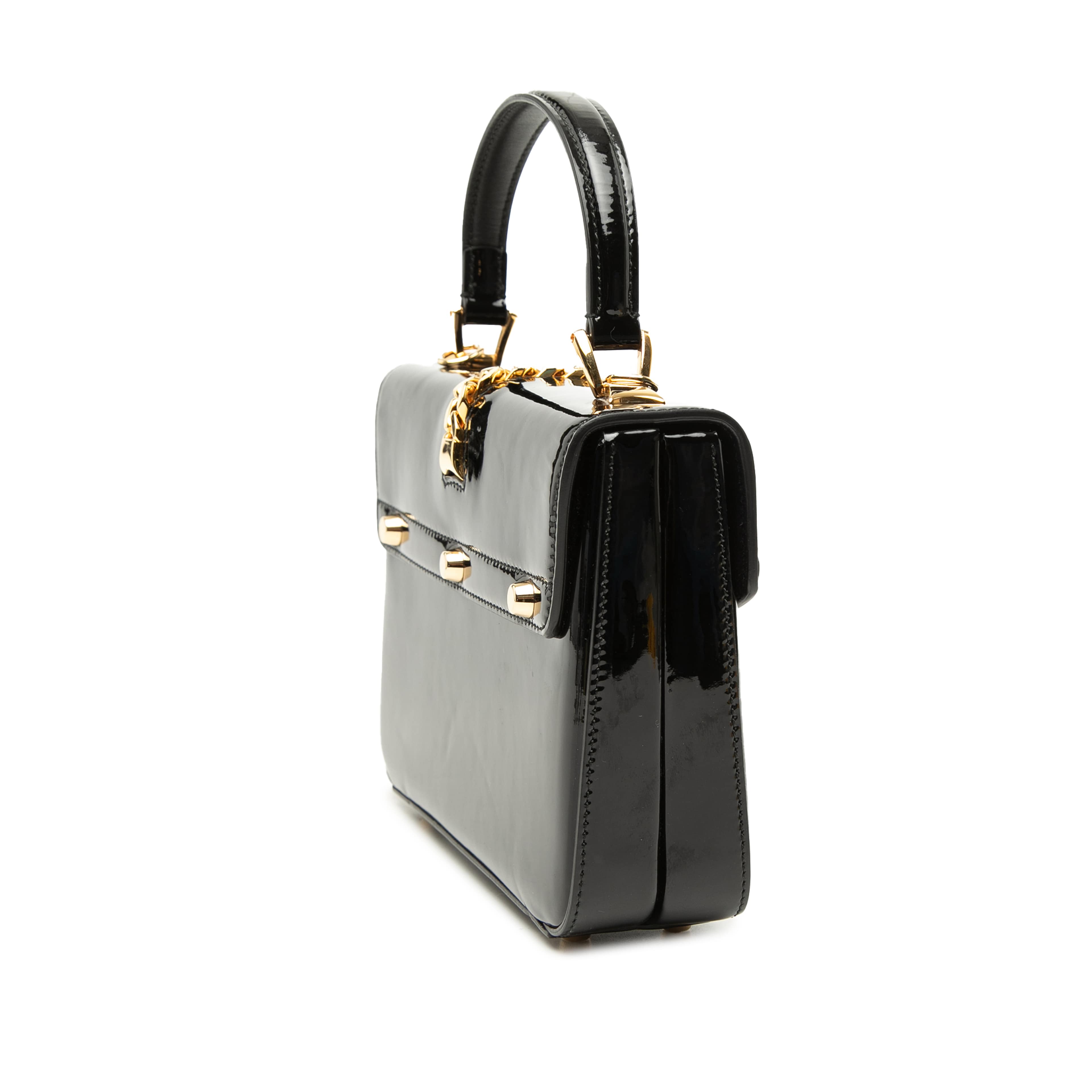 Gucci Mini Patent Sylvie 1969 Top Handle Bag, från Luxclusif, i färgen black. Klicka för att öppna bilden i stort format