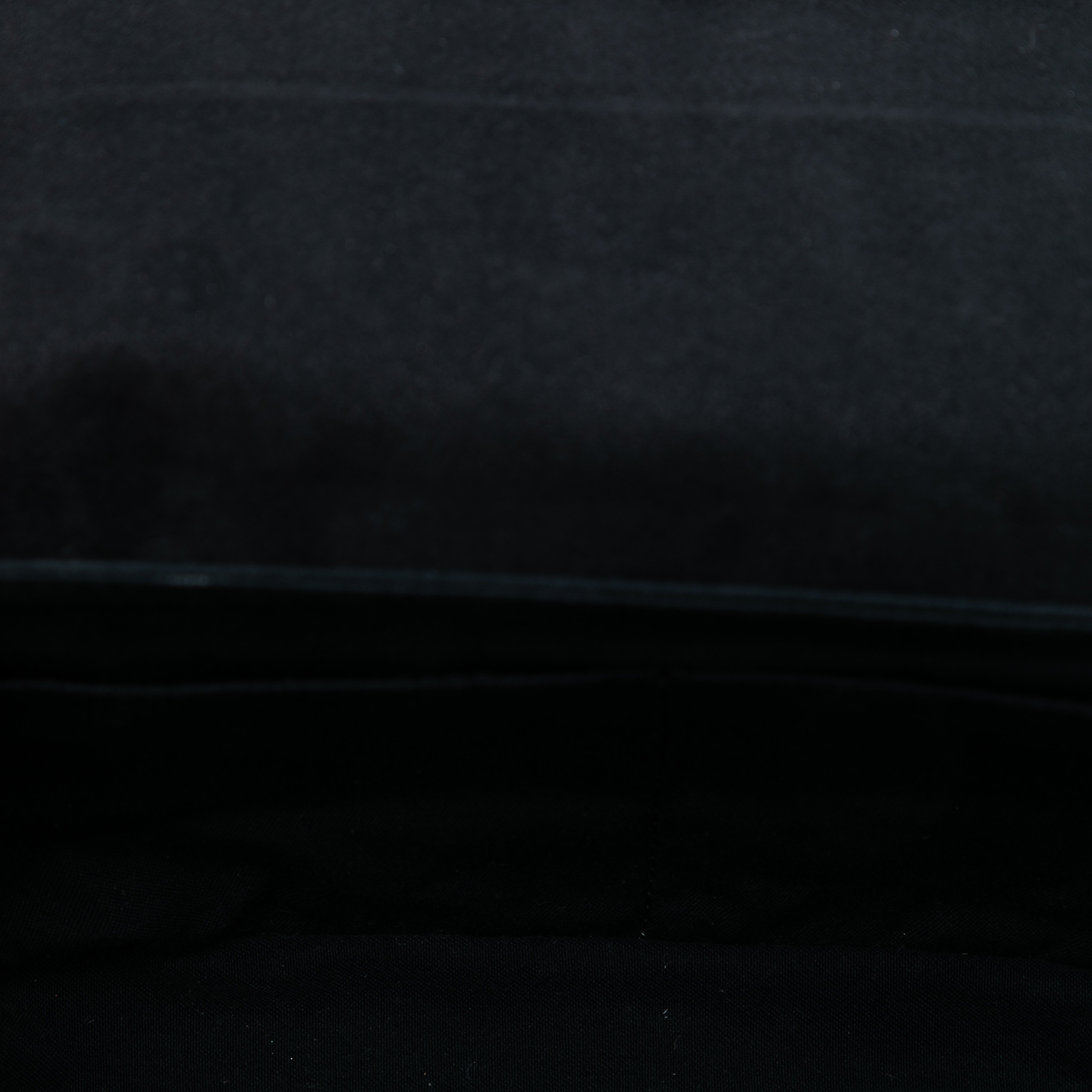 Fendi Leather 3baguette Shoulder Bag, från Luxclusif, i färgen black. Klicka för att öppna bilden i stort format