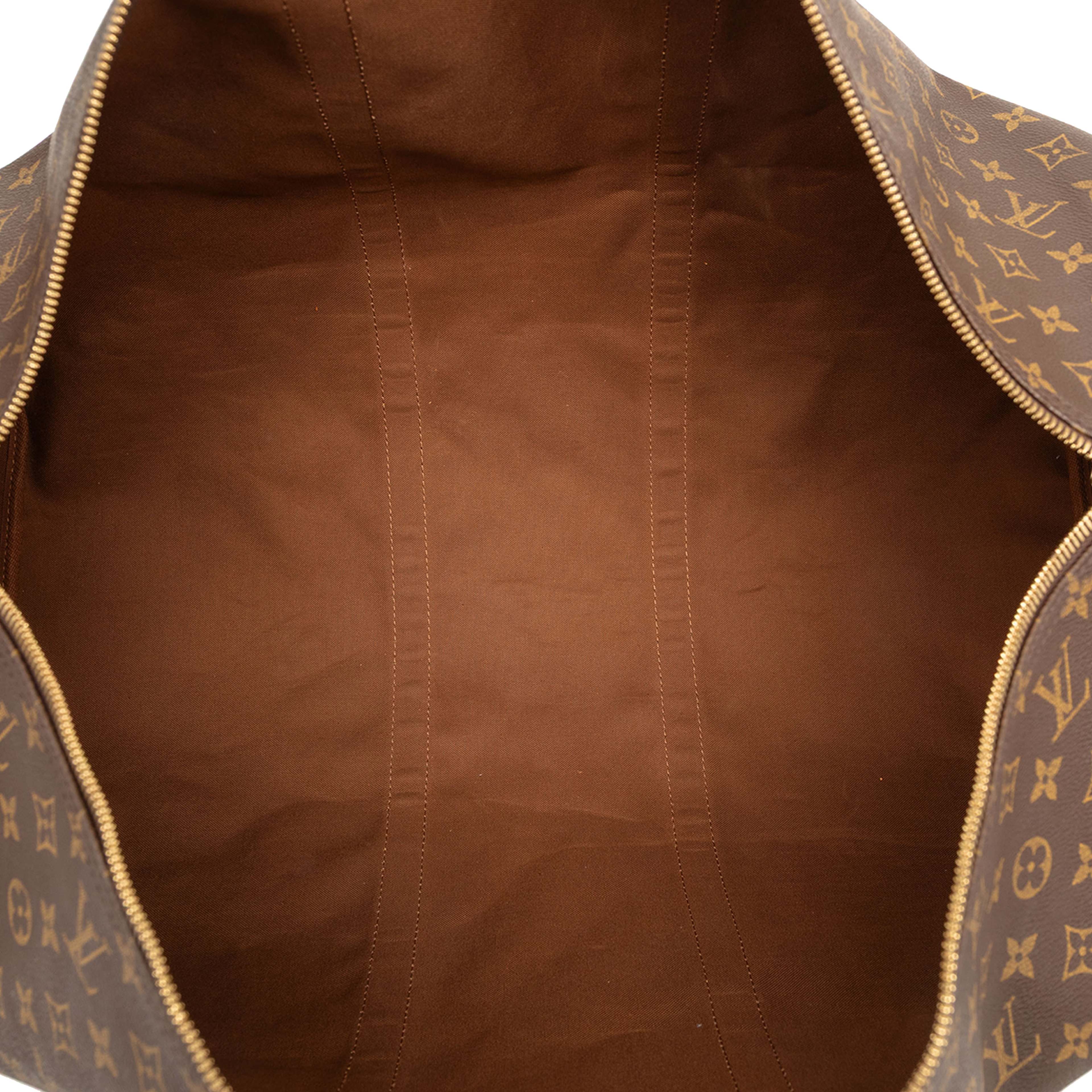 Louis Vuitton Monogram Keepall Bandouliere 60, från Luxclusif, i färgen brown. Klicka för att öppna bilden i stort format