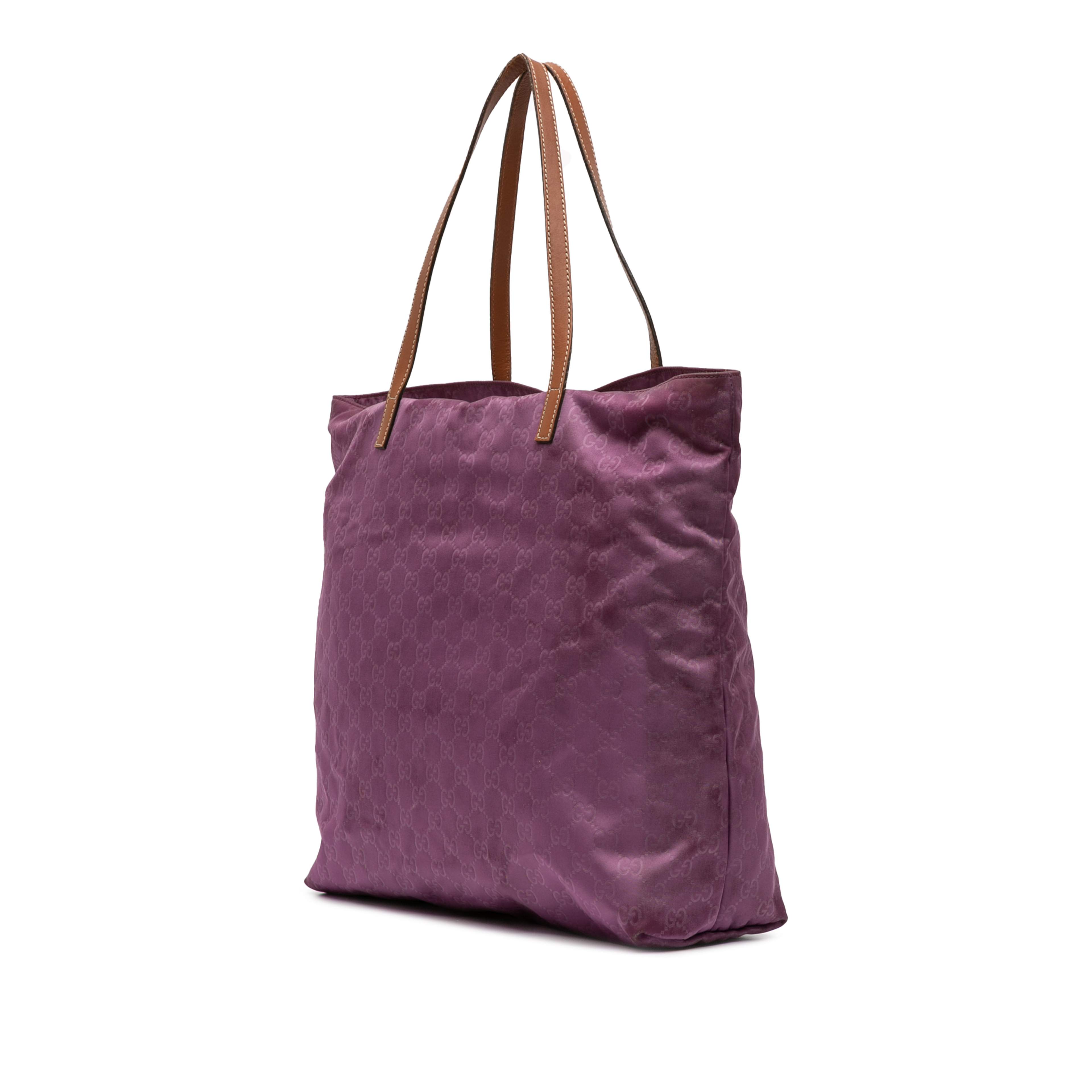 Gucci Gg Nylon Tote, från Luxclusif, i färgen purple. Klicka för att öppna bilden i stort format