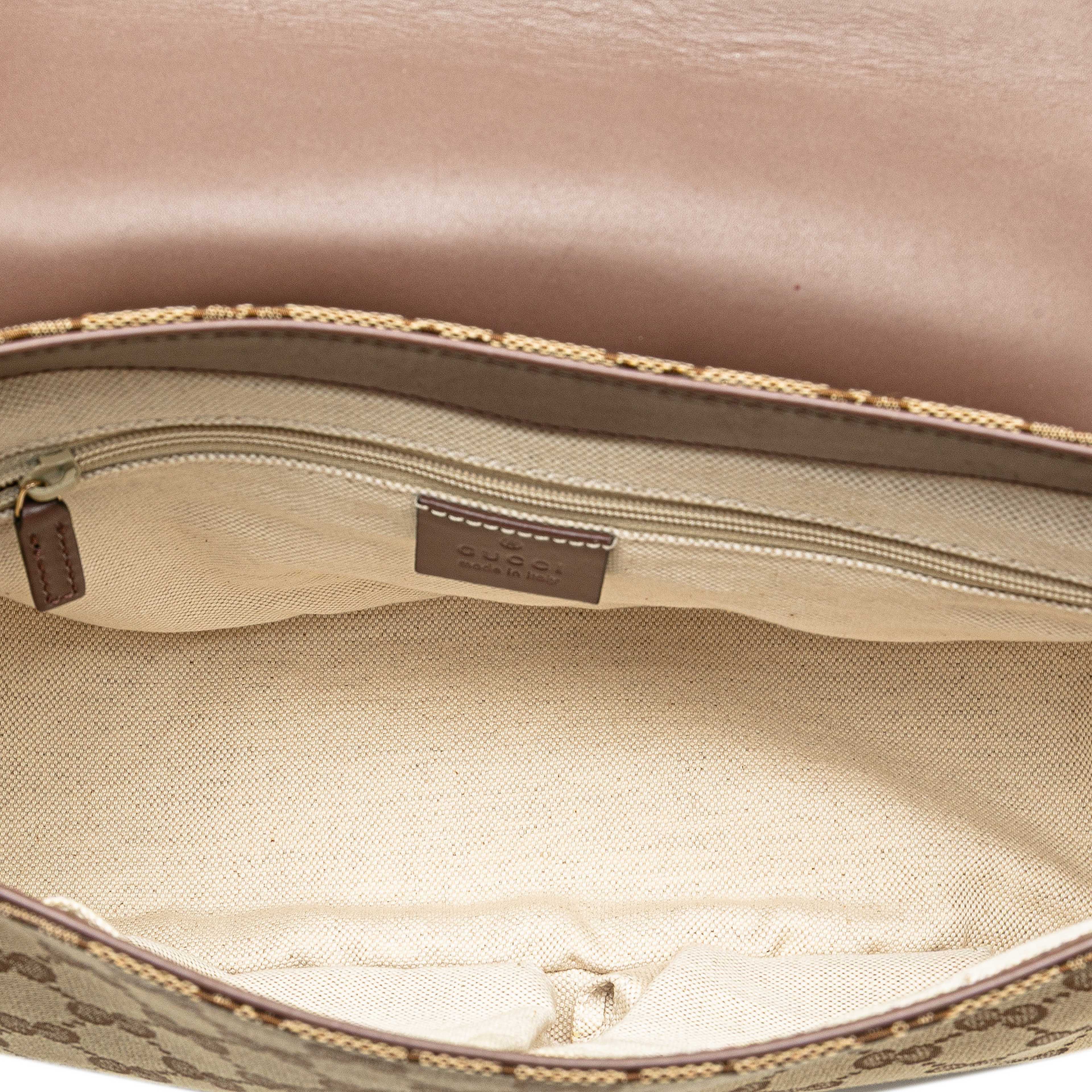 Gucci Gg Canvas Sukey Crossbody, från Luxclusif, i färgen beige. Klicka för att öppna bilden i stort format