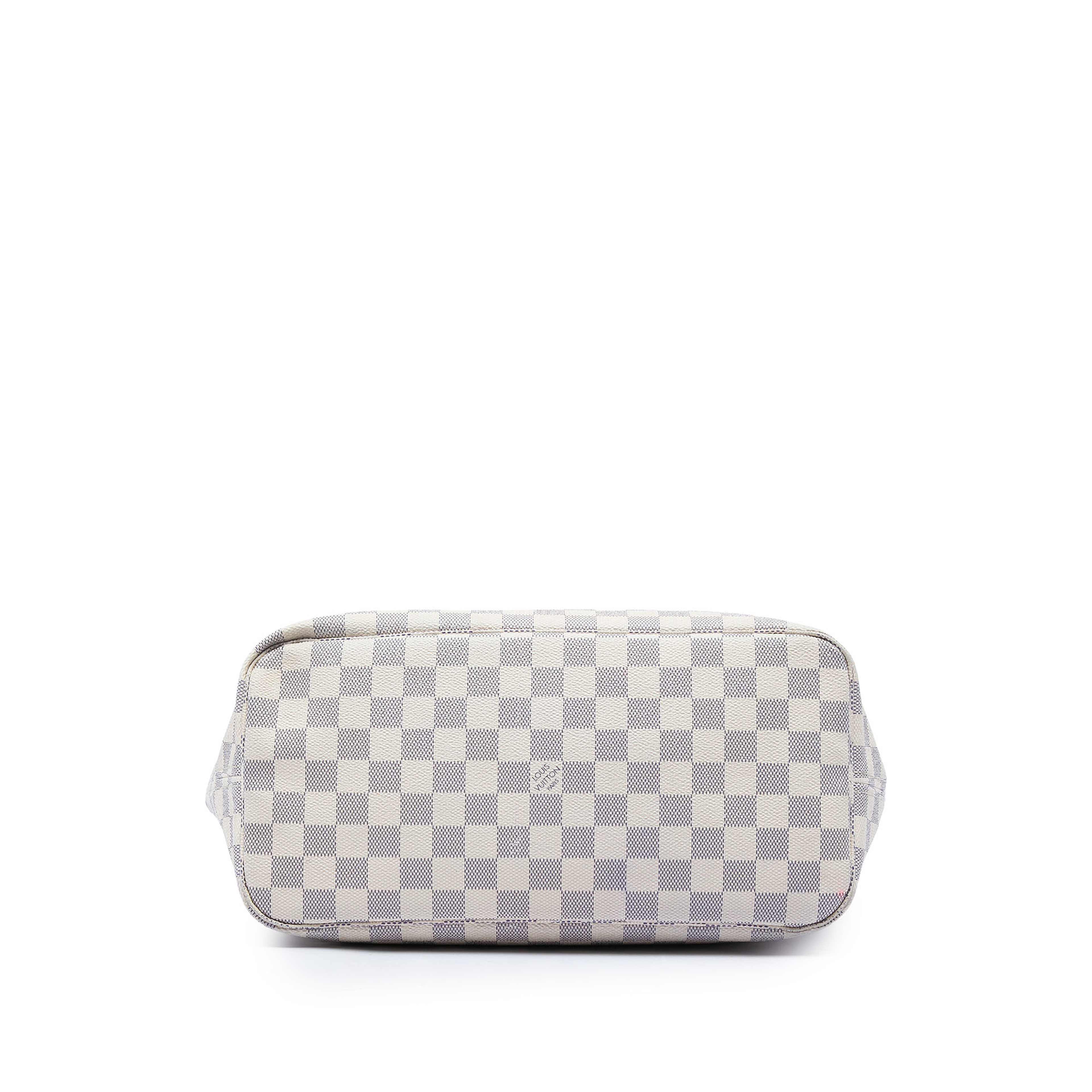 Louis Vuitton Damier Azur Neverfull Mm, från Luxclusif, i färgen vit. Klicka för att öppna bilden i stort format