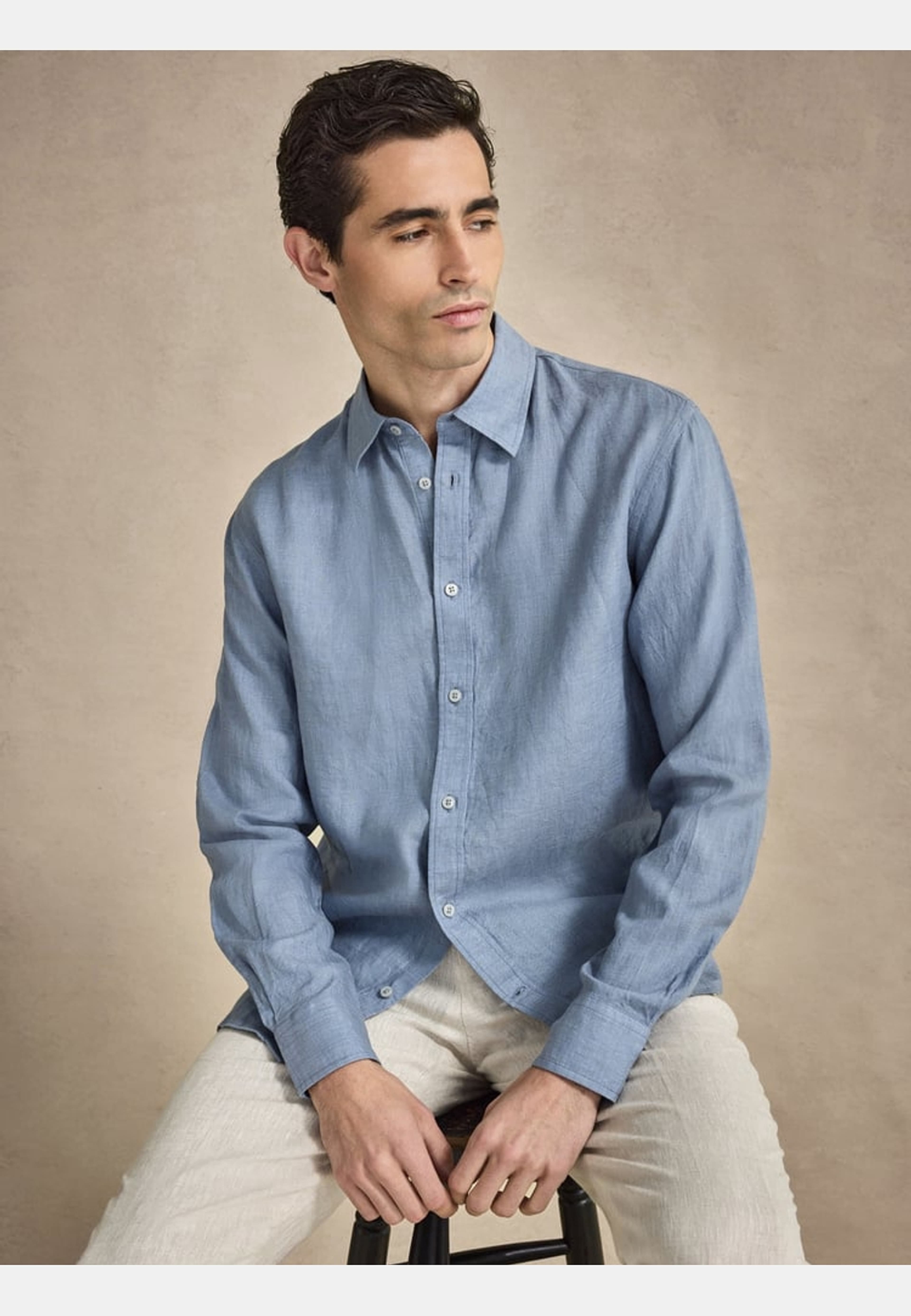 Casual Linen Shirt Solid Pointed Collar, från John Henric, i färgen blue. Klicka för att öppna bilden i stort format