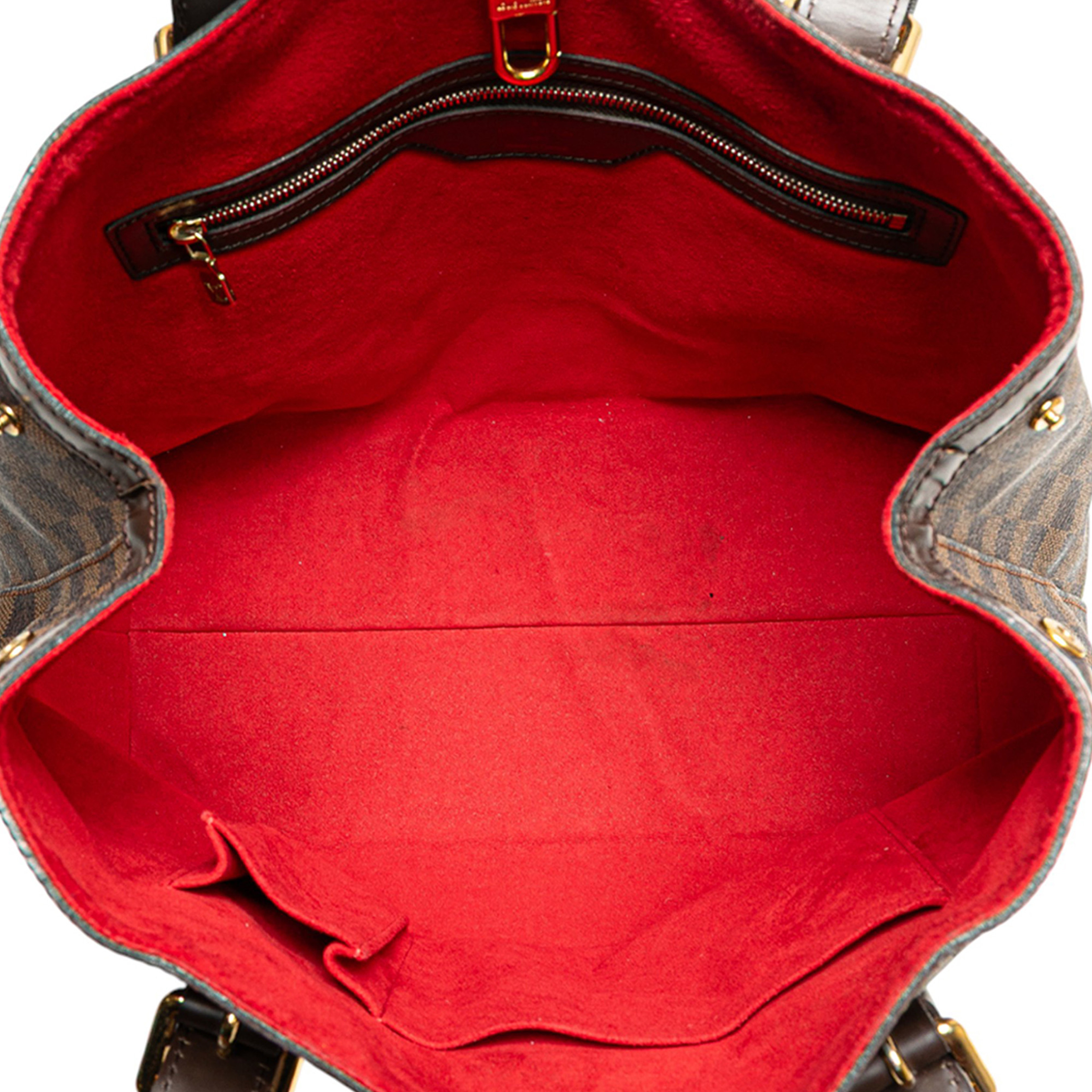 Louis Vuitton Damier Ebene Hampstead Mm, från Luxclusif, i färgen brown. Klicka för att öppna bilden i stort format