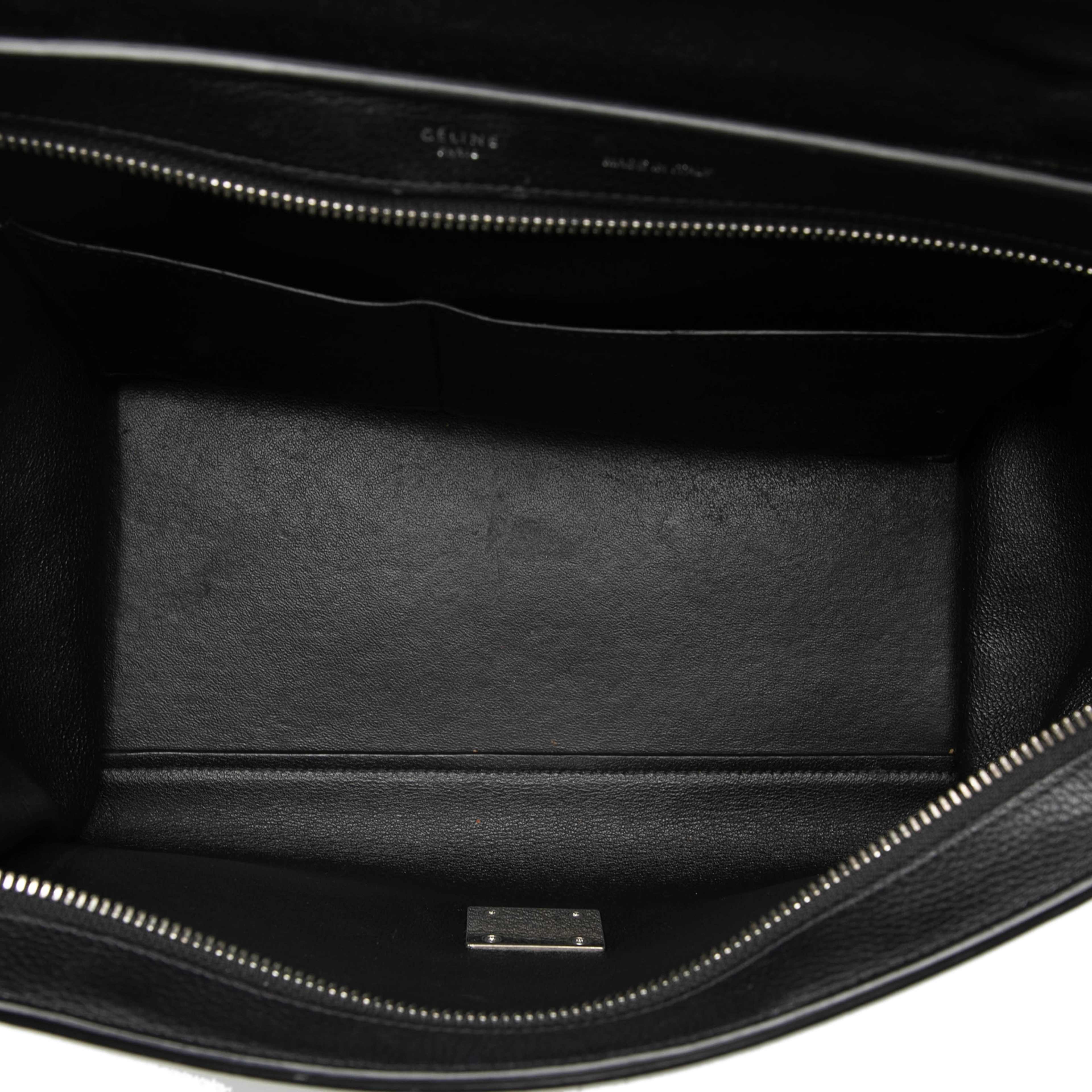 Celine Small Drummed Calfskin And Suede Trapeze Satchel, från Luxclusif, i färgen black. Klicka för att öppna bilden i stort format