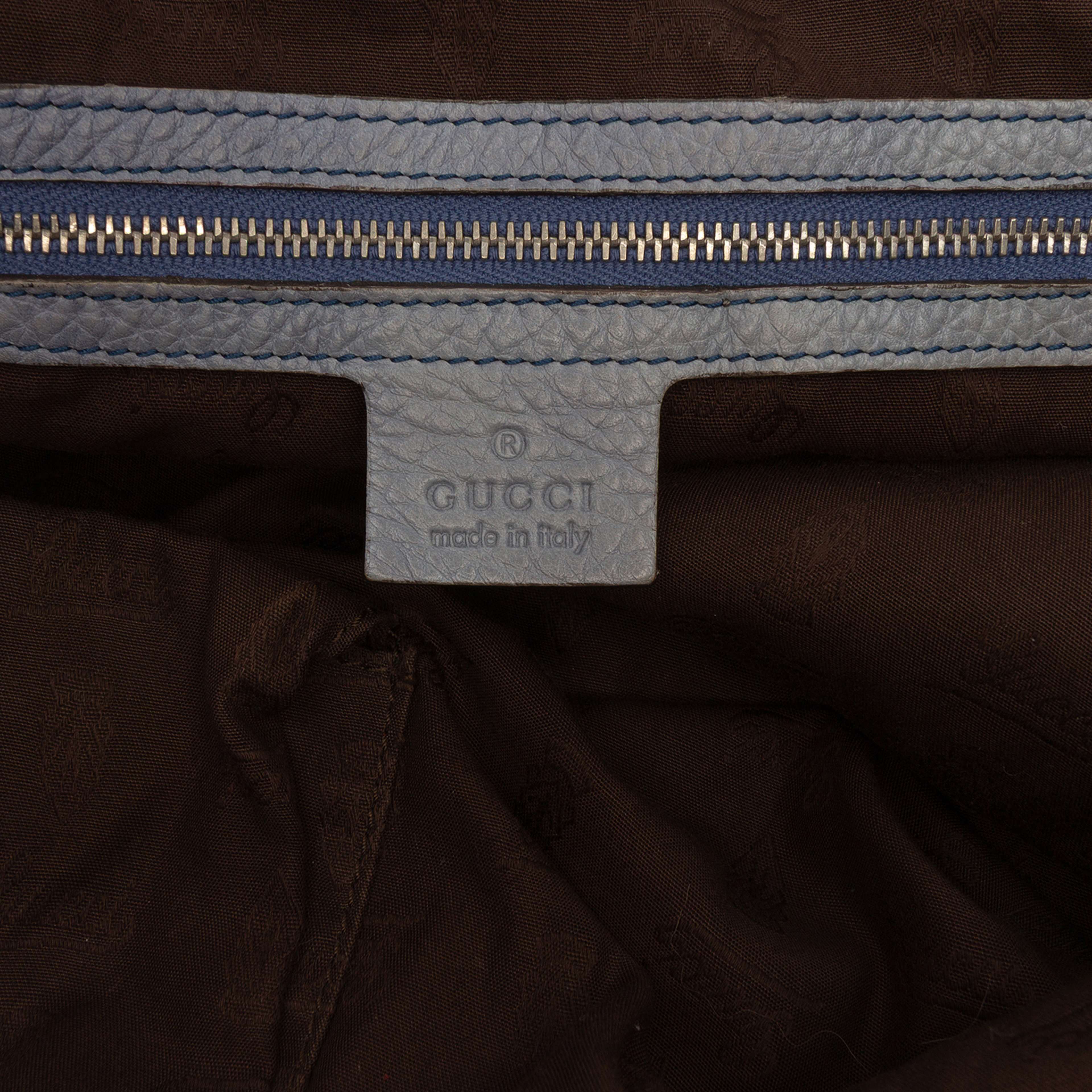 Gucci Medium Gg Canvas Bamboo Bar Tote, från Luxclusif, i färgen beige. Klicka för att öppna bilden i stort format
