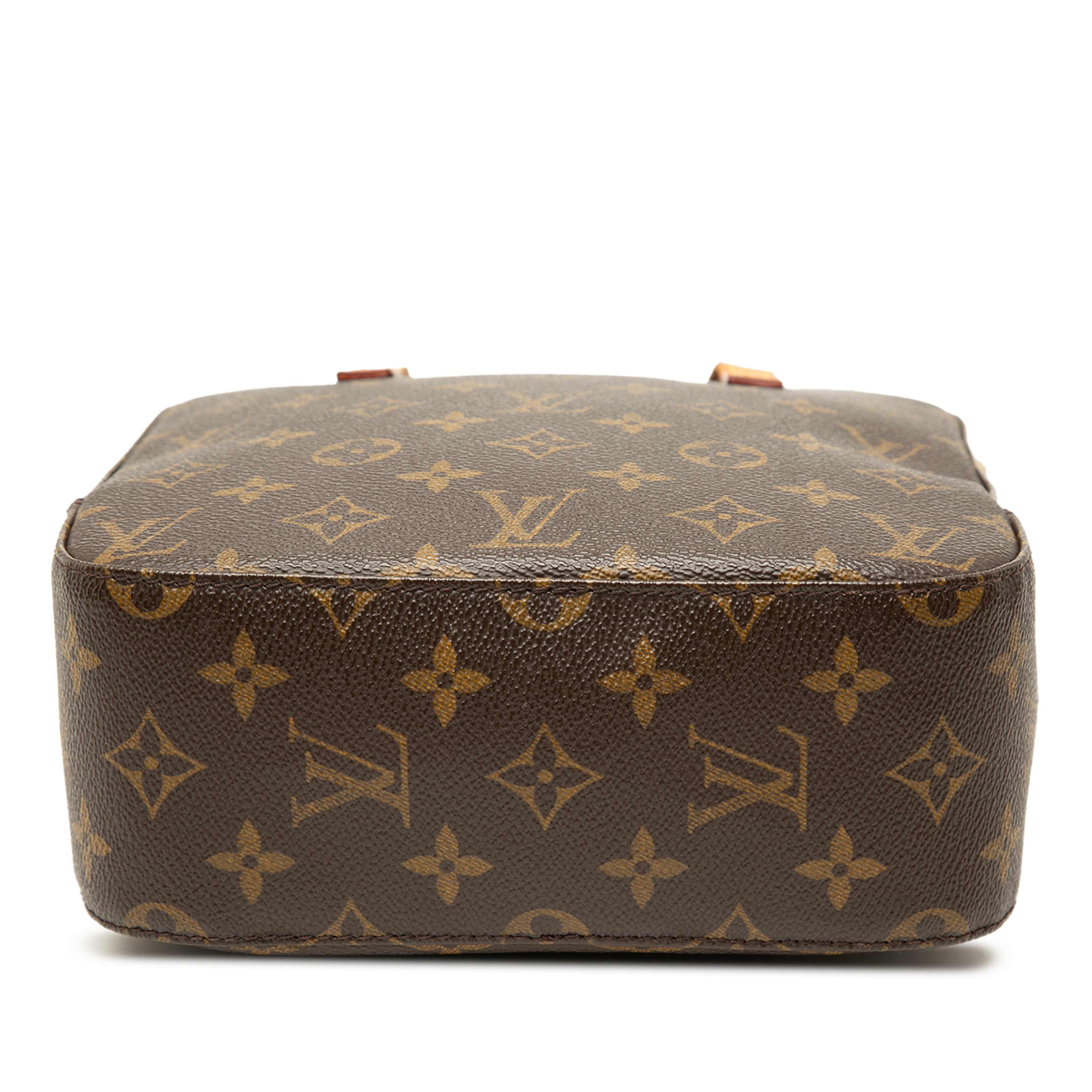 Louis Vuitton Monogram Spontini, från Luxclusif, i färgen brun. Klicka för att öppna bilden i stort format