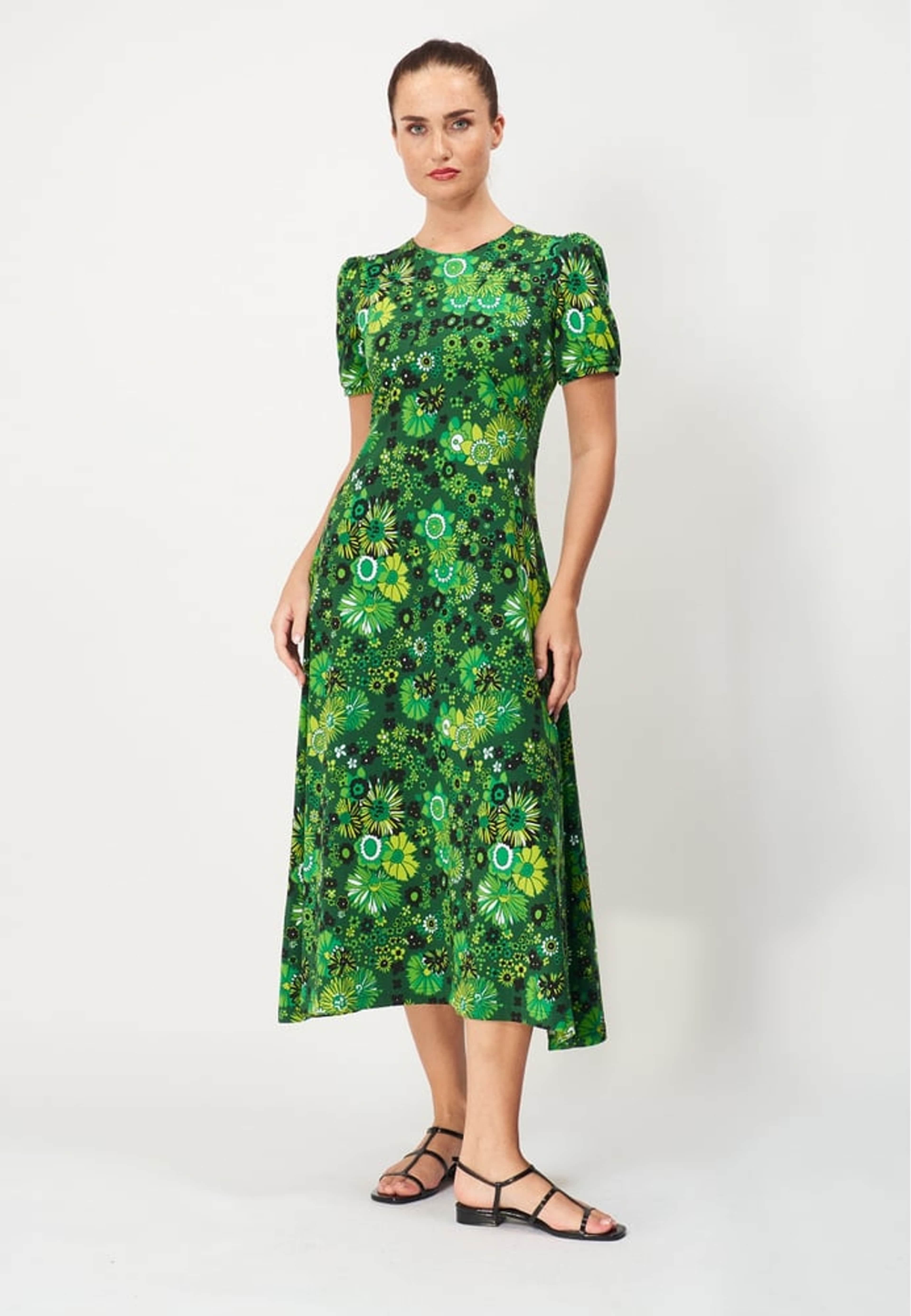 Philomena Dress, från Jumperfabriken, i färgen green. Klicka för att öppna bilden i stort format